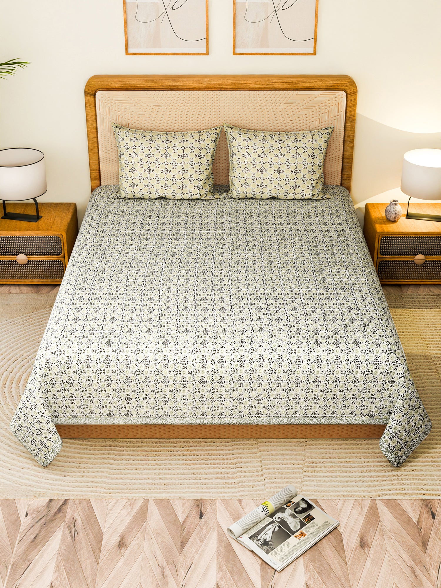 PLUSHORA COTTON PRINTED DOUBLE BEDSHEET WITH PILLOW