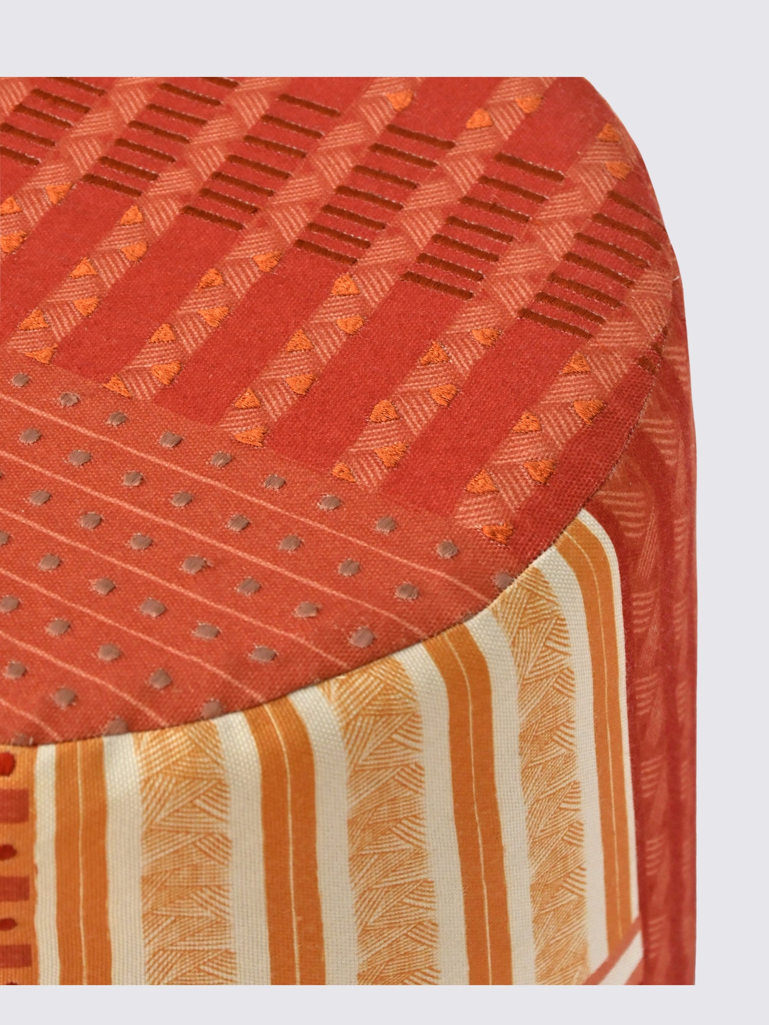 Dhorra - CYLINDRICAL OTTOMAN