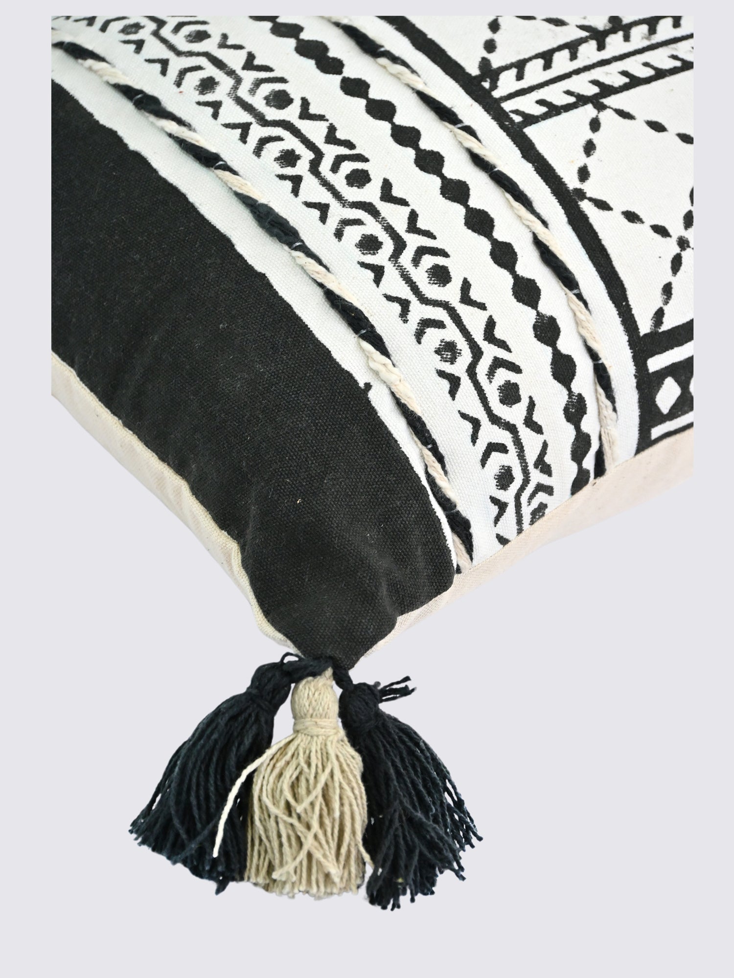 Ezra - LUMBAR CUSHION COVER