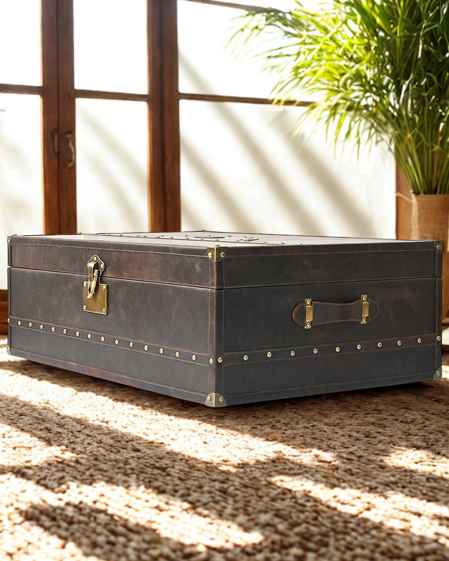 CORAL - LEATHER TRUNK