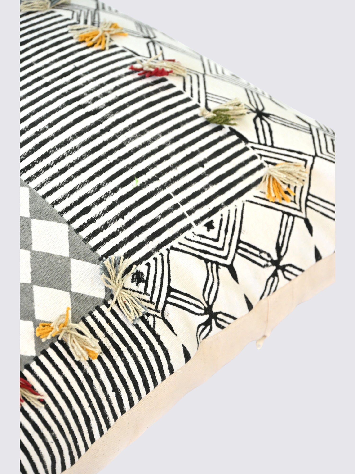 Nooré - SQUARE CUSHION COVER