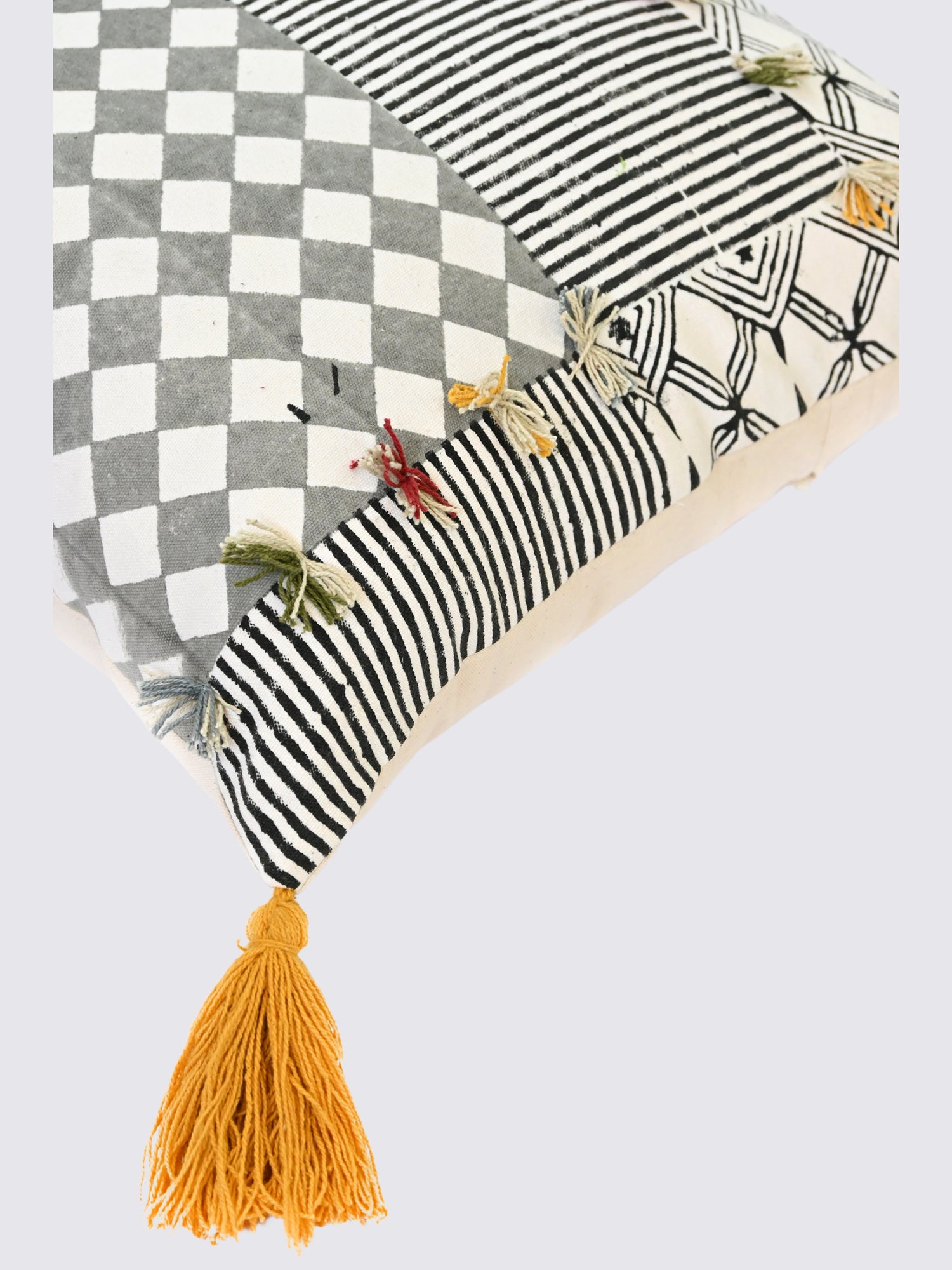 Nooré - SQUARE CUSHION COVER