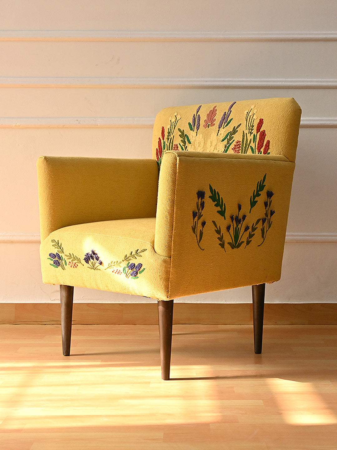 ANTHER -COTTON BACK ARM SOFFA - ART AVENUE