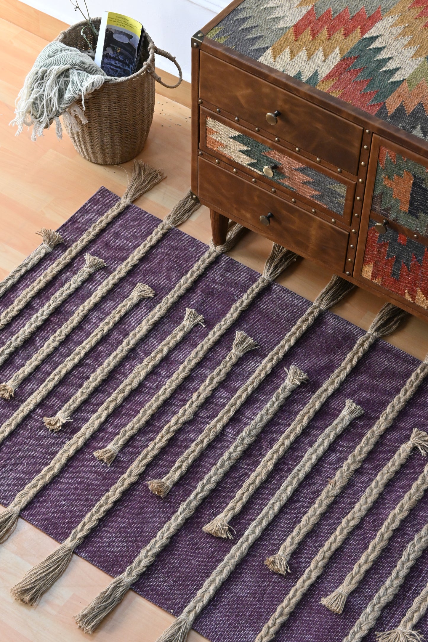 Tide Texture - HAND EMBROIDERED RUG