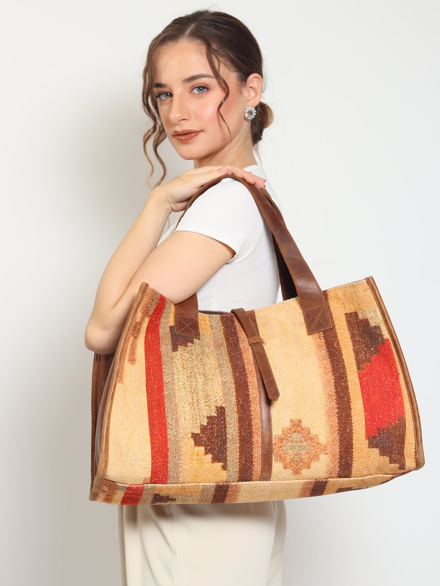 NATALIE - PRINTED KILIM & LEATHER HAND BAG