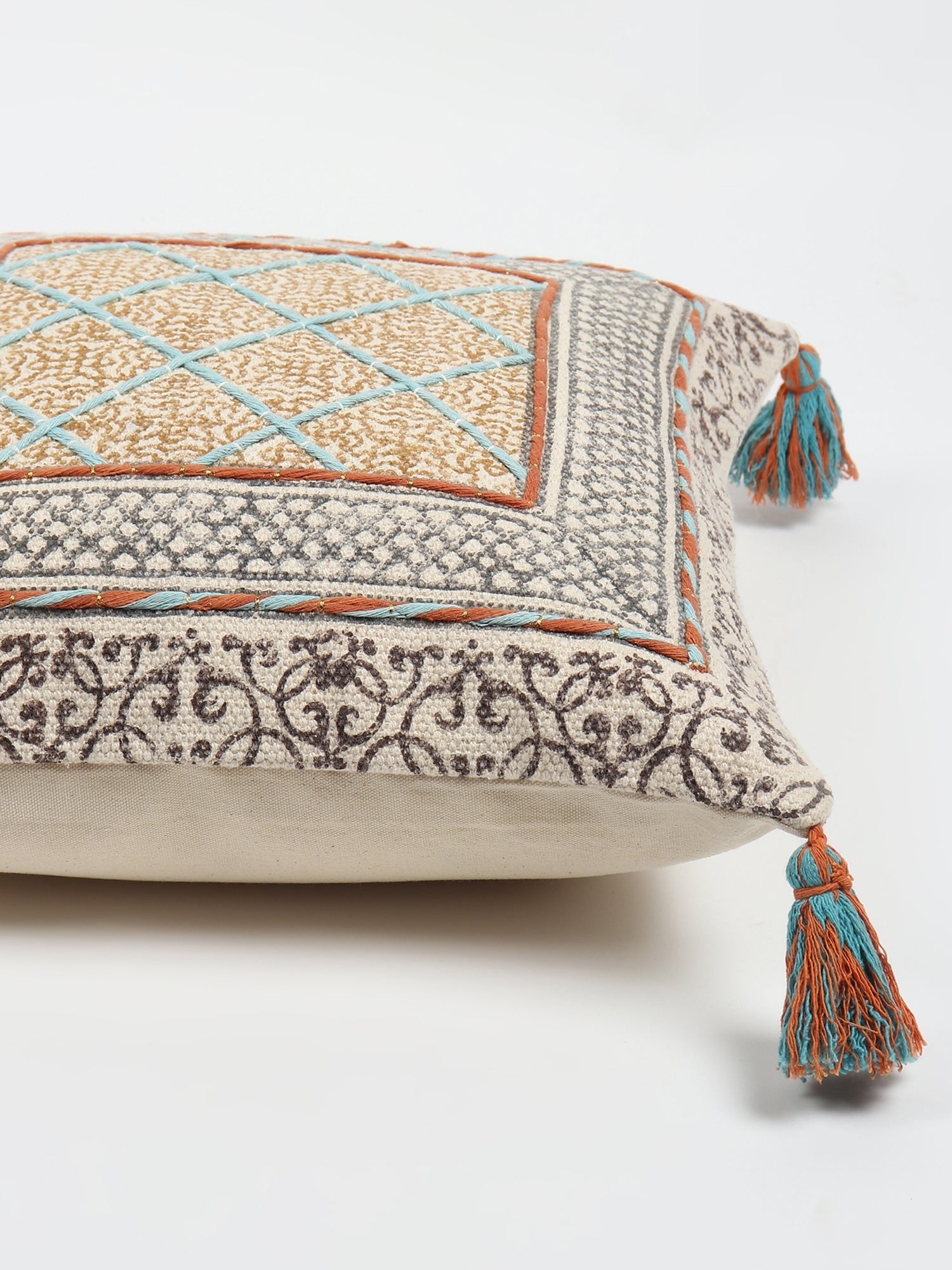 LILY - SQUARE CUSHION COVER