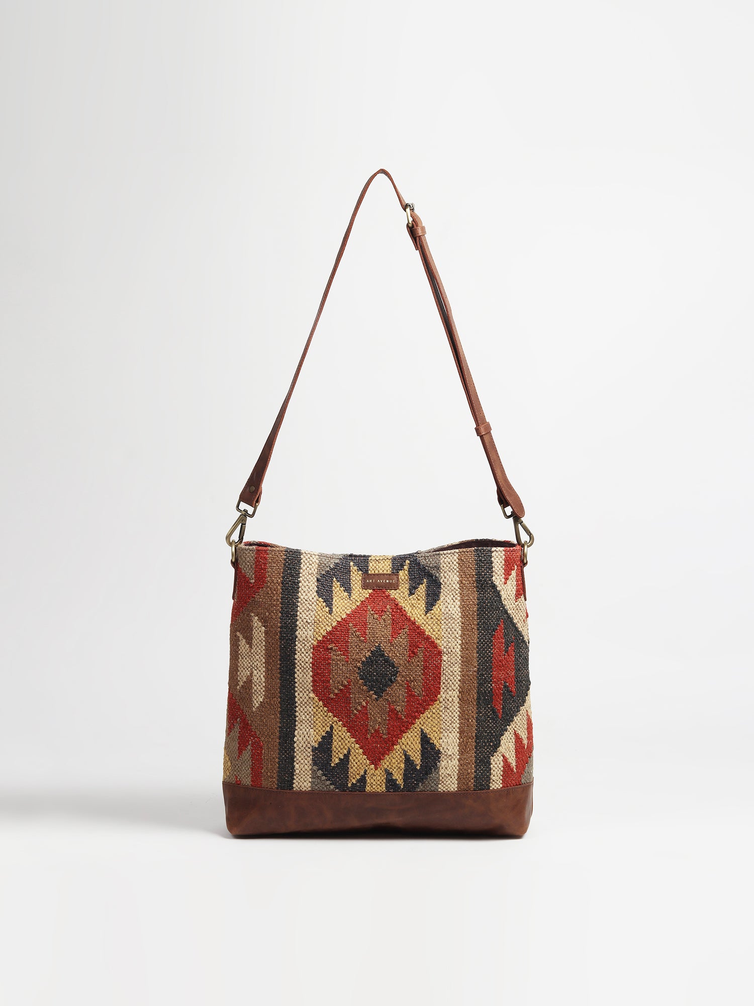 AUSTERE - KILIM & LEATHER HAND BAG