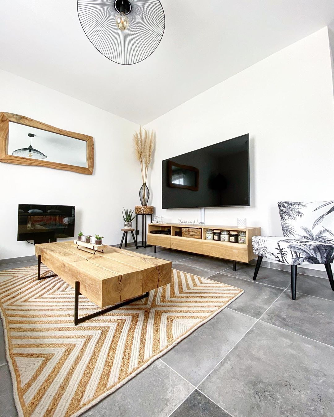 HEBE - JUTE BRAIDED RUG