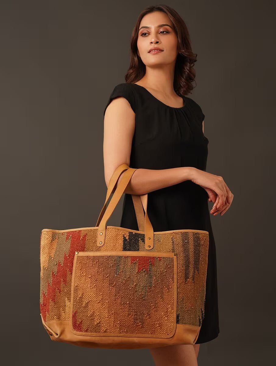BLINK - KILIM & LEATHER HAND BAG - ART AVENUE