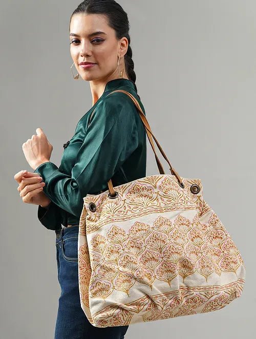 SINT - BLOCK PRINTED HAND BAG - ART AVENUE