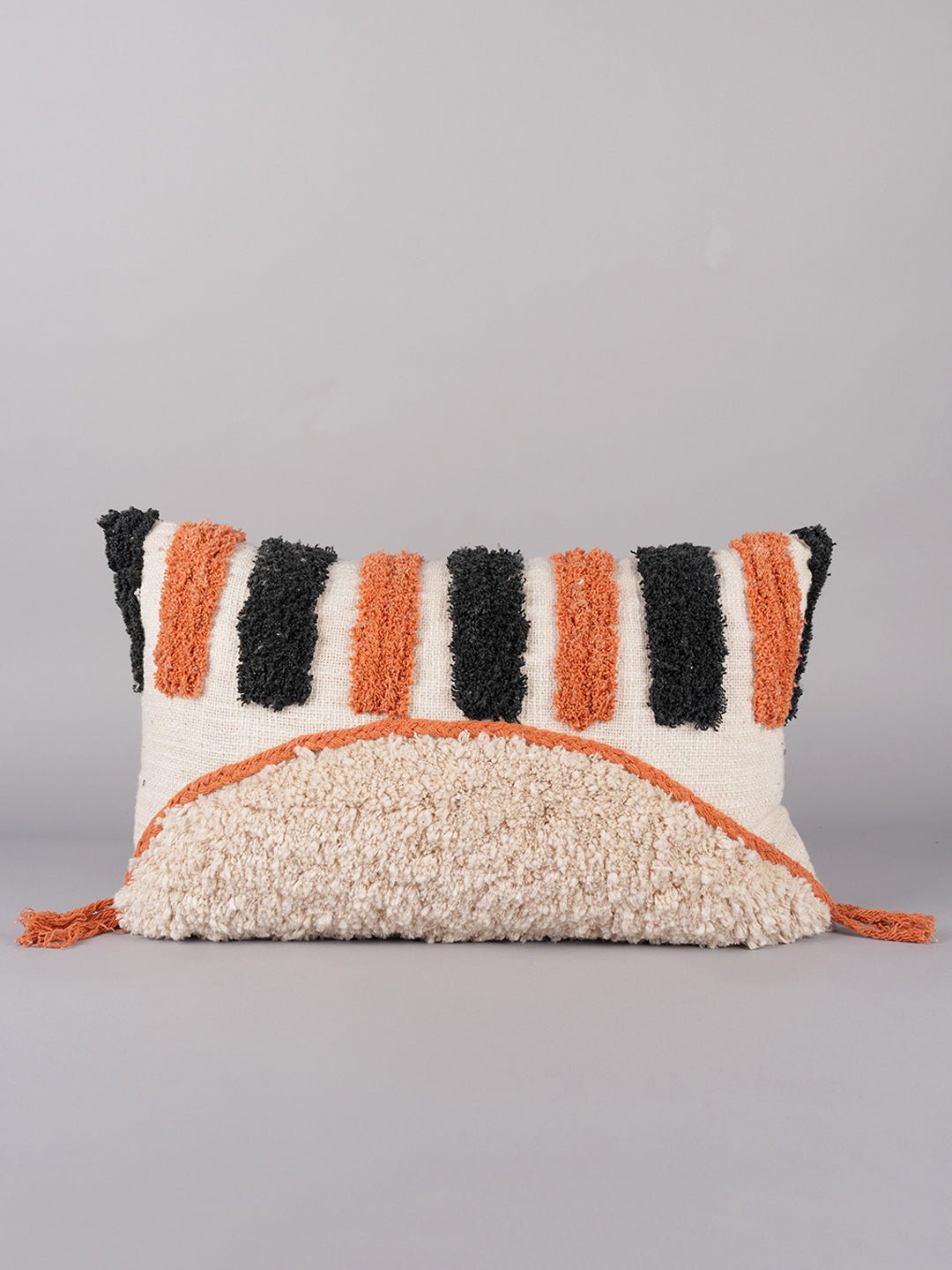 QURA - LUMBAR CUSHION COVER - ART AVENUE