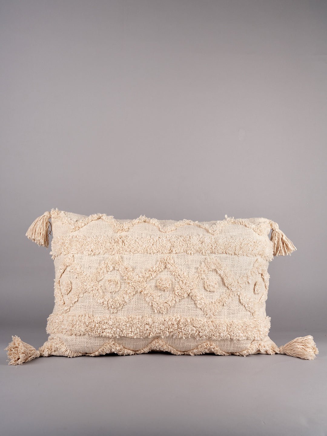 OGGEE - LUMBAR CUSHION COVER - ART AVENUE