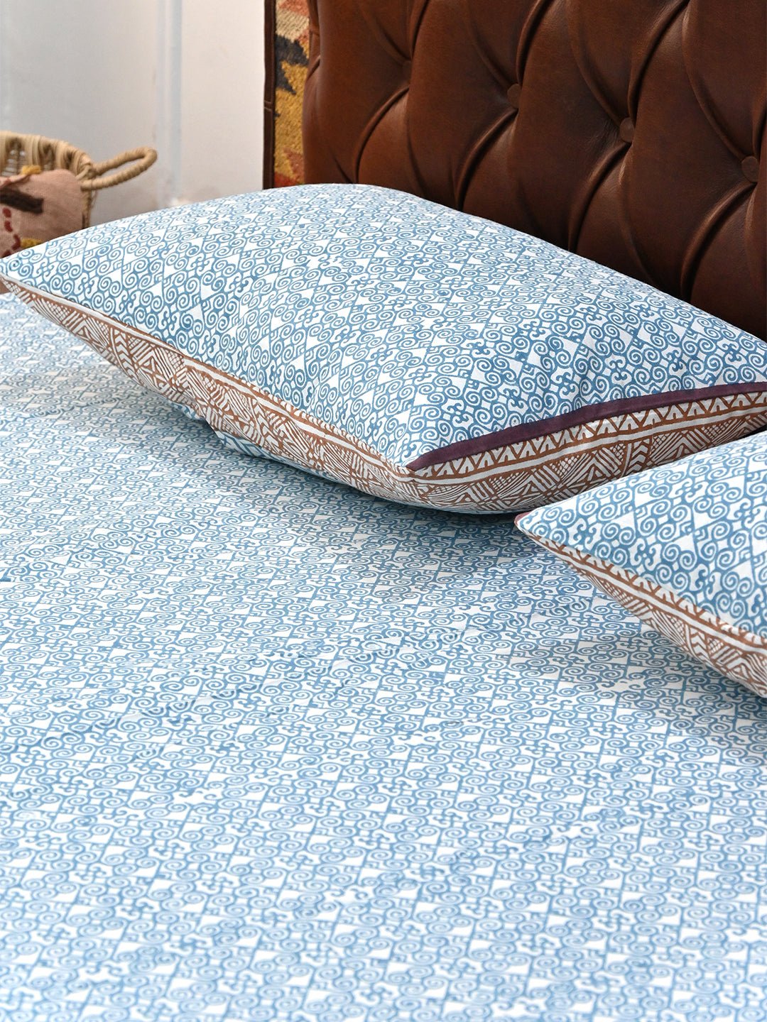 SPIRAL SEA BLUE COTTON BLOCK PRINTED DOUBLE BEDSHEET WITH PILLOW - ART AVENUE