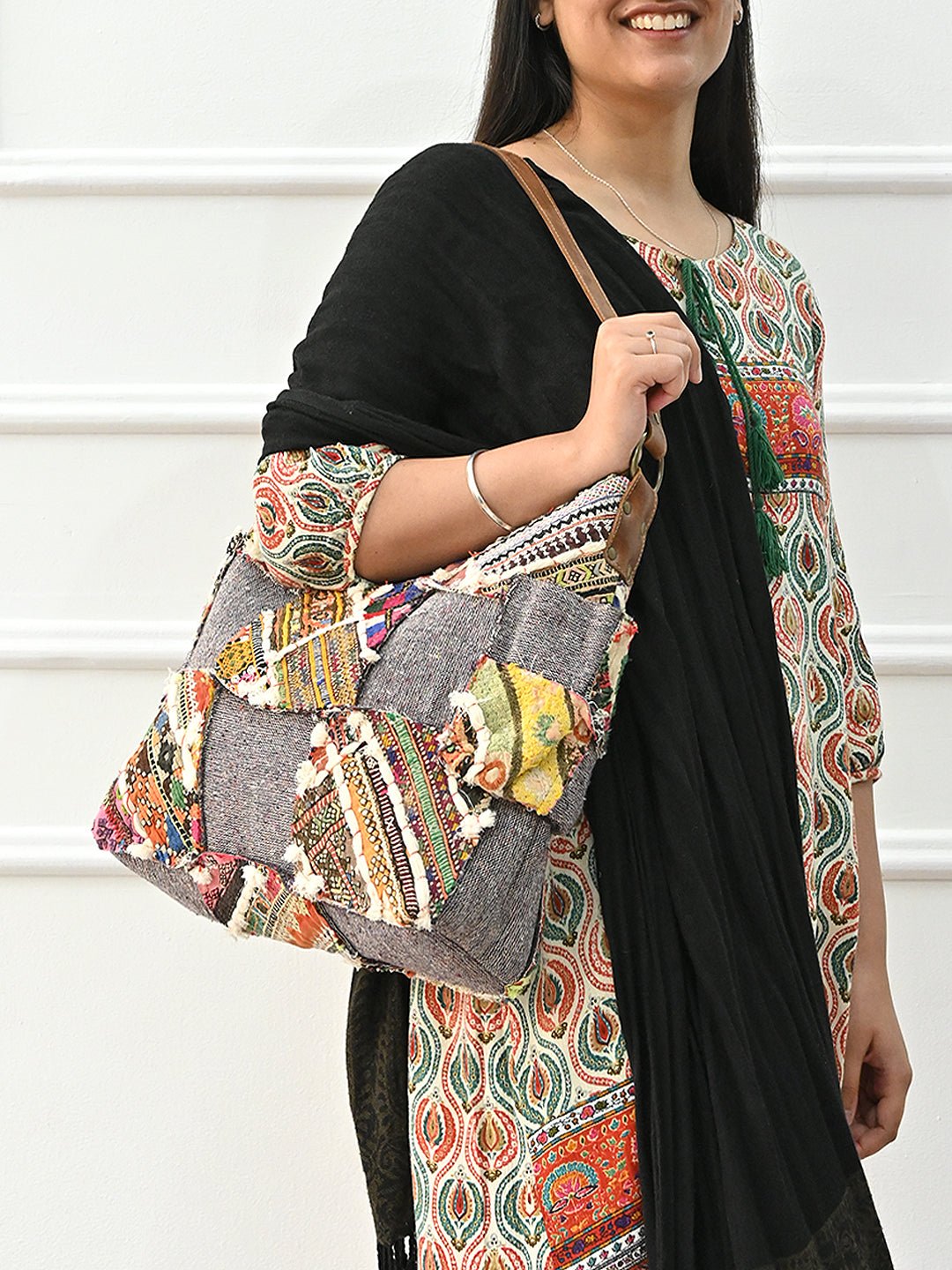 WINKED - VINTAGE FABRIC PATCHWORK HAND BAG - ART AVENUE