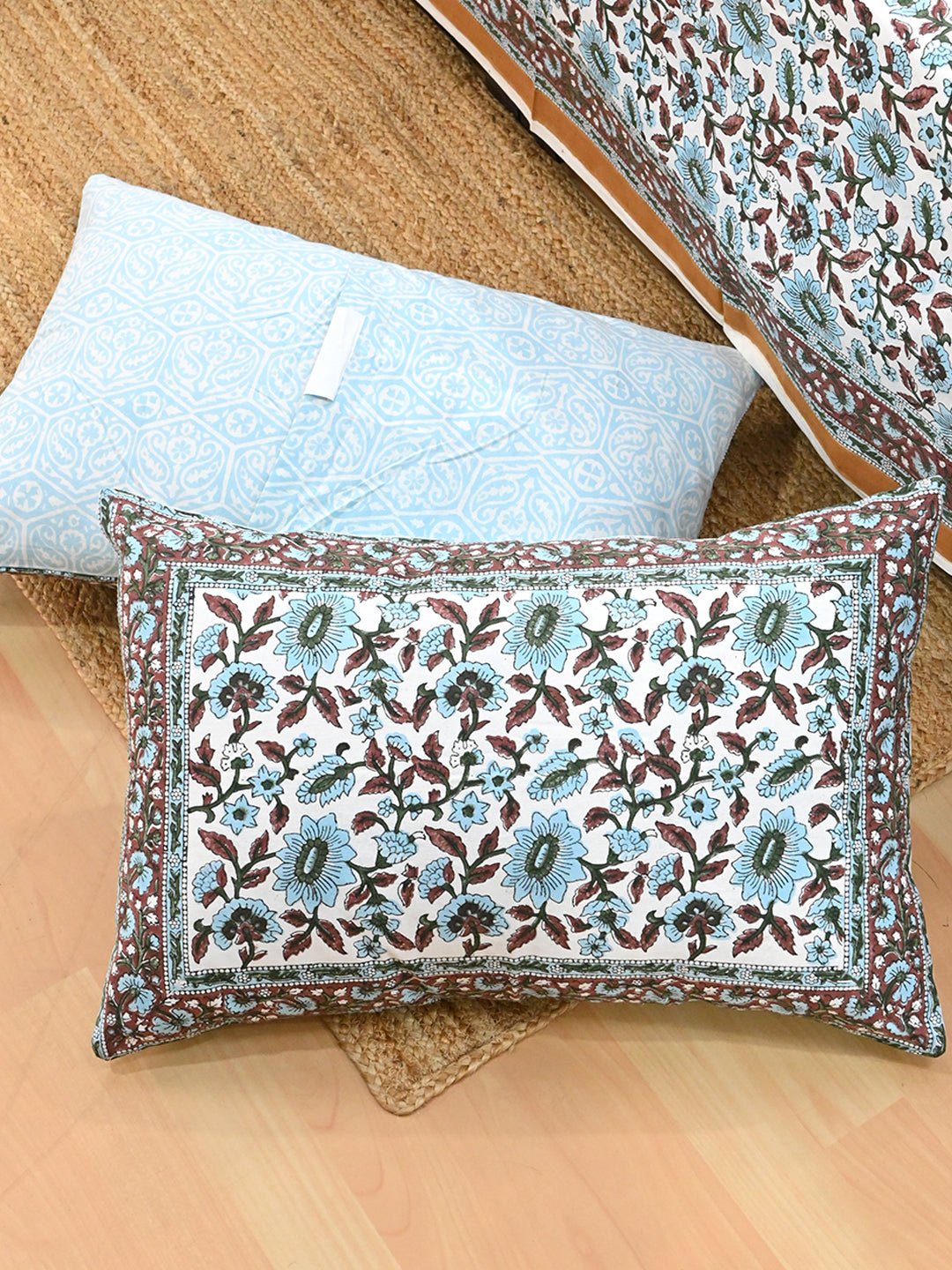 TROPICANA BLUE COTTON BLOCK PRINTED DOUBLE BEDSHEET WITH PILLOW - ART AVENUE