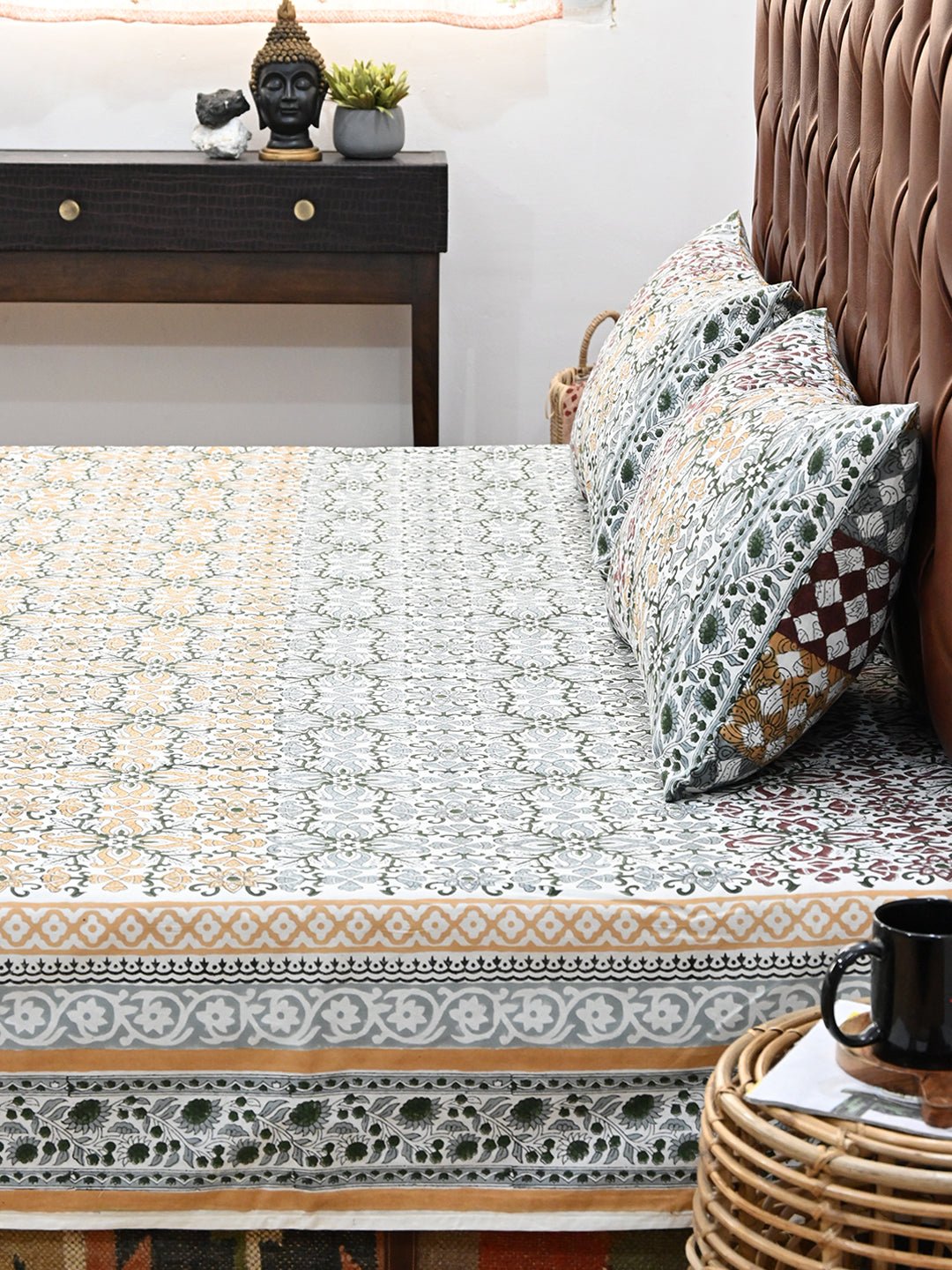 SUHANI JAAL FLORAL COTTON PRINTED DOUBLE BEDSHEET WITH PILLOW - ART AVENUE