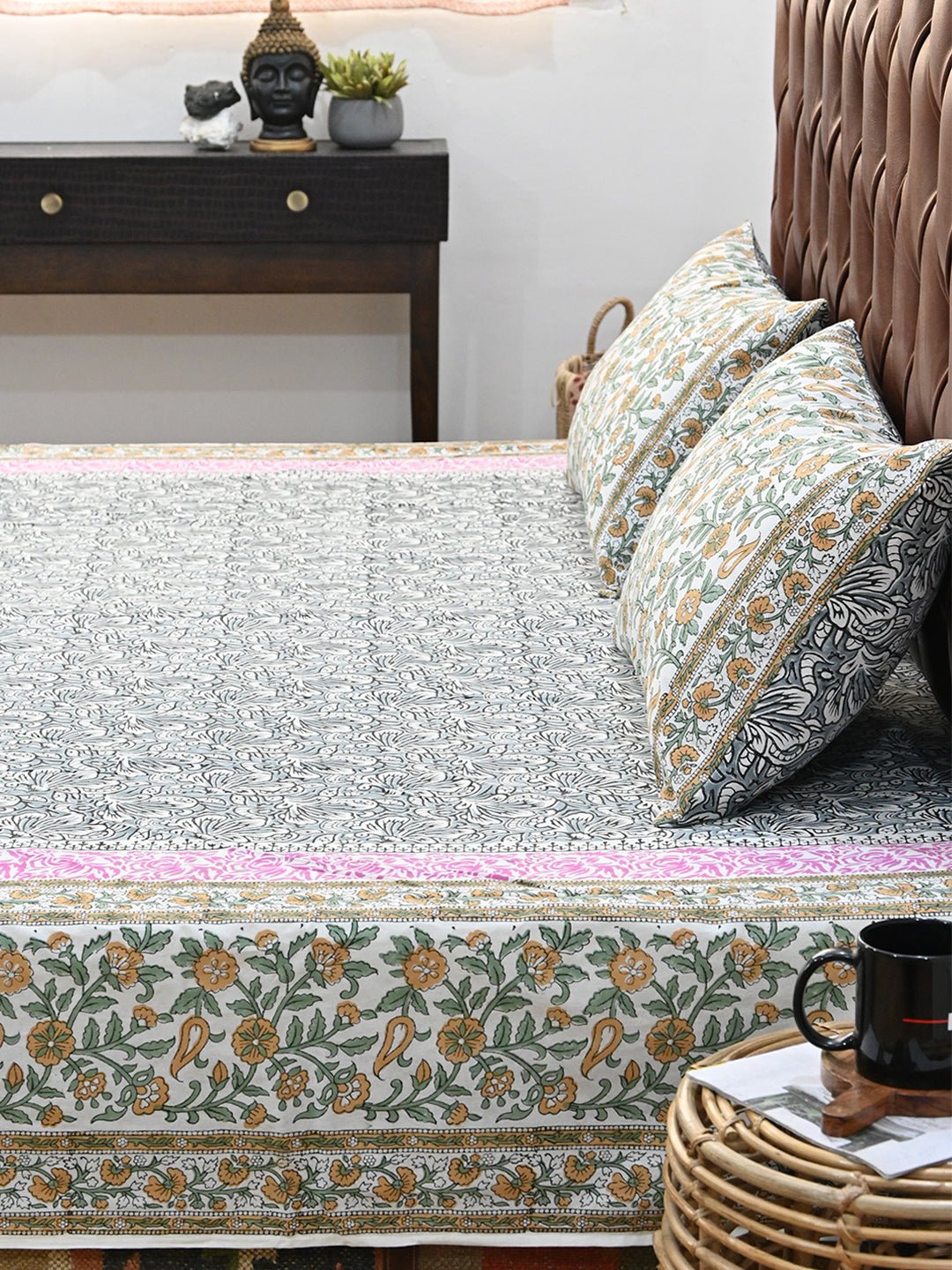 CHINTZ FLORAL COTTON PRINTED DOUBLE BEDSHEET WITH PILLOW - ART AVENUE