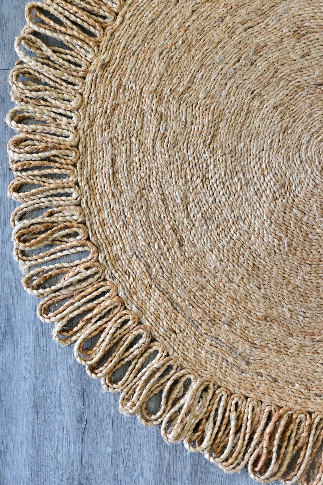 DESIRE - ROUND JUTE RUG - ART AVENUE