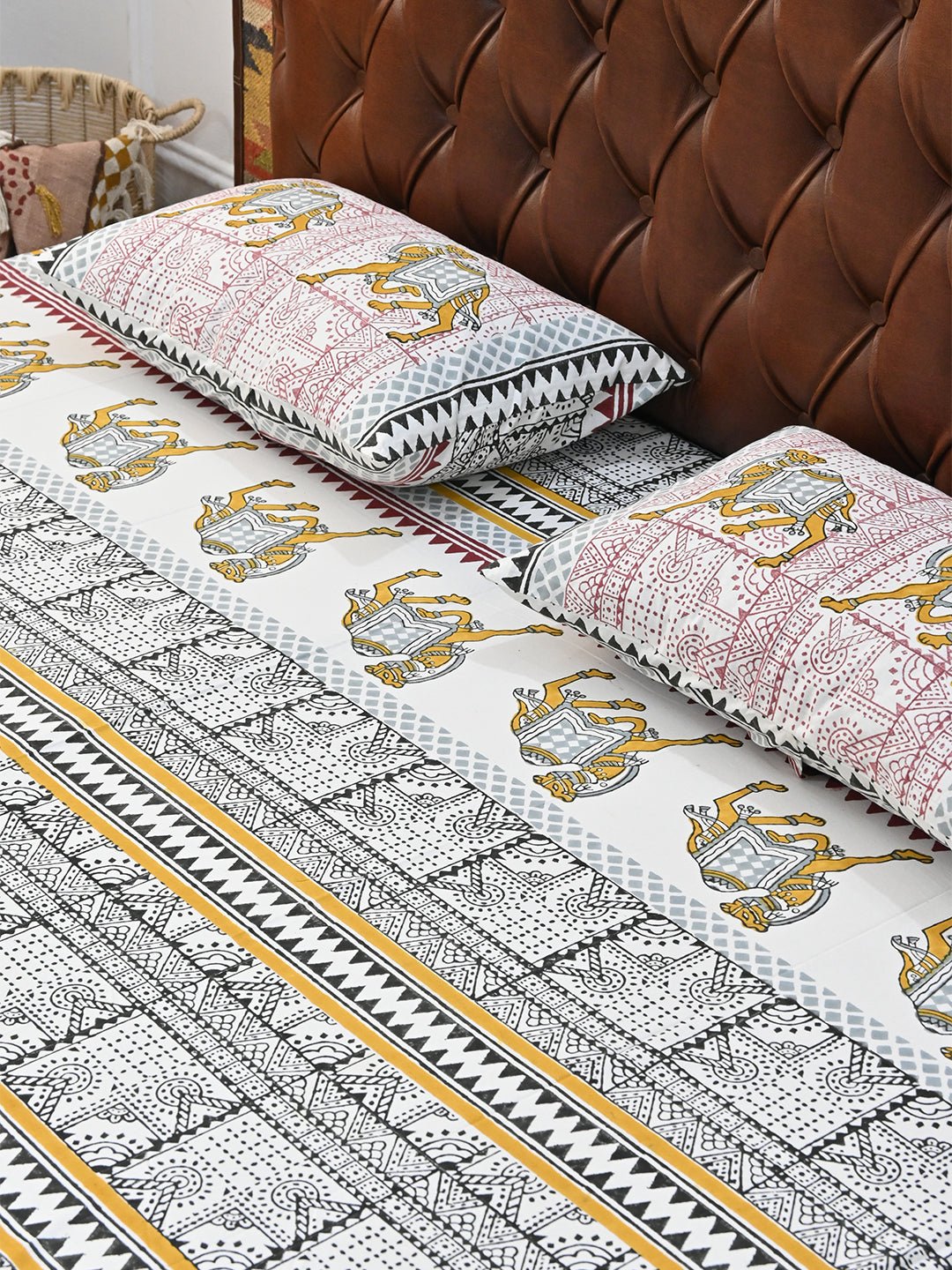 TRADITIONAL CAMEL COTTON PRINTED DOUBLE BEDSHEET WITH PILLOW - ART AVENUE