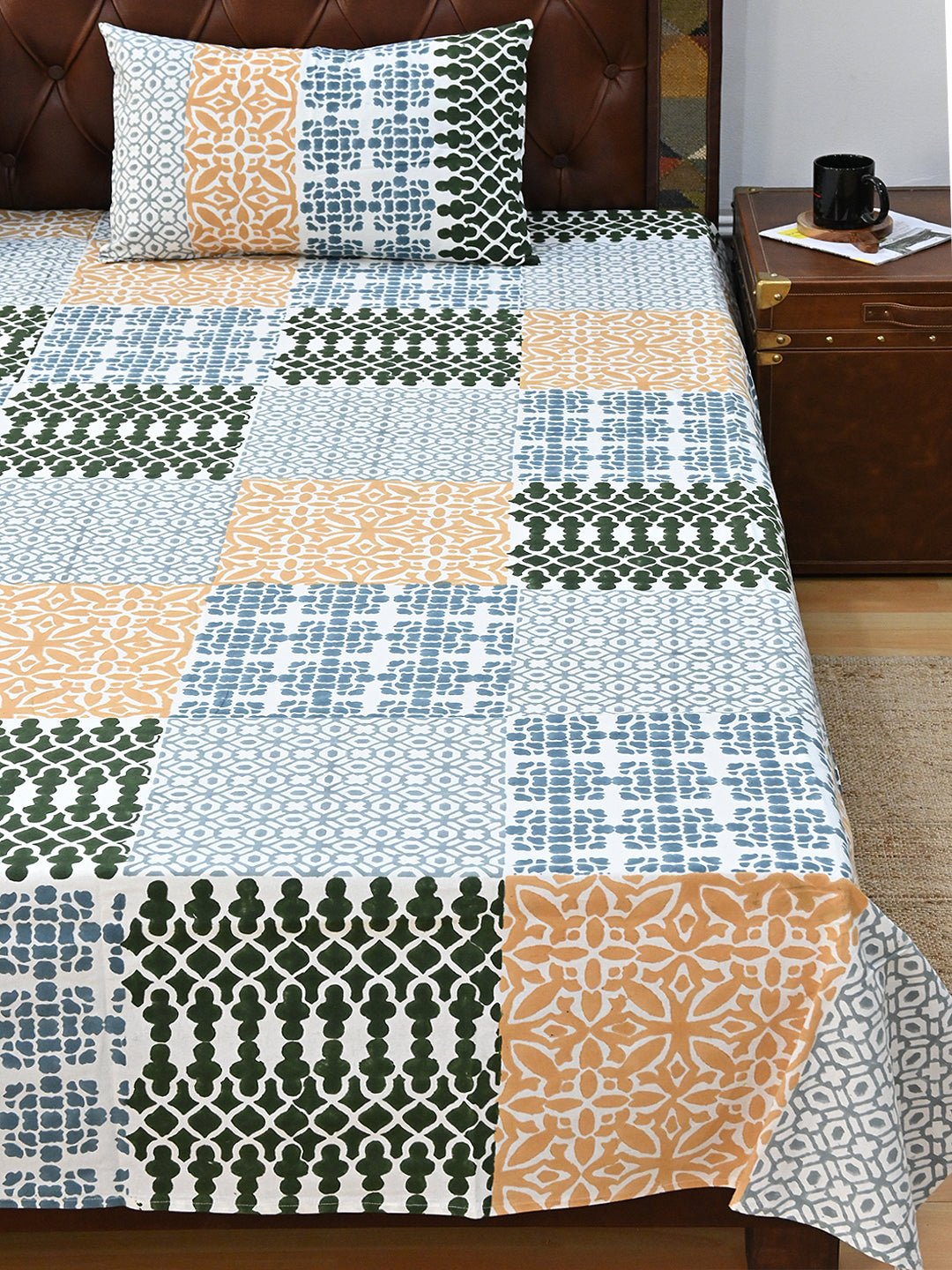 BOHEMIAN GEOMETRIC COTTON PRINTED DOUBLE BEDSHEET WITH PILLOW - ART AVENUE