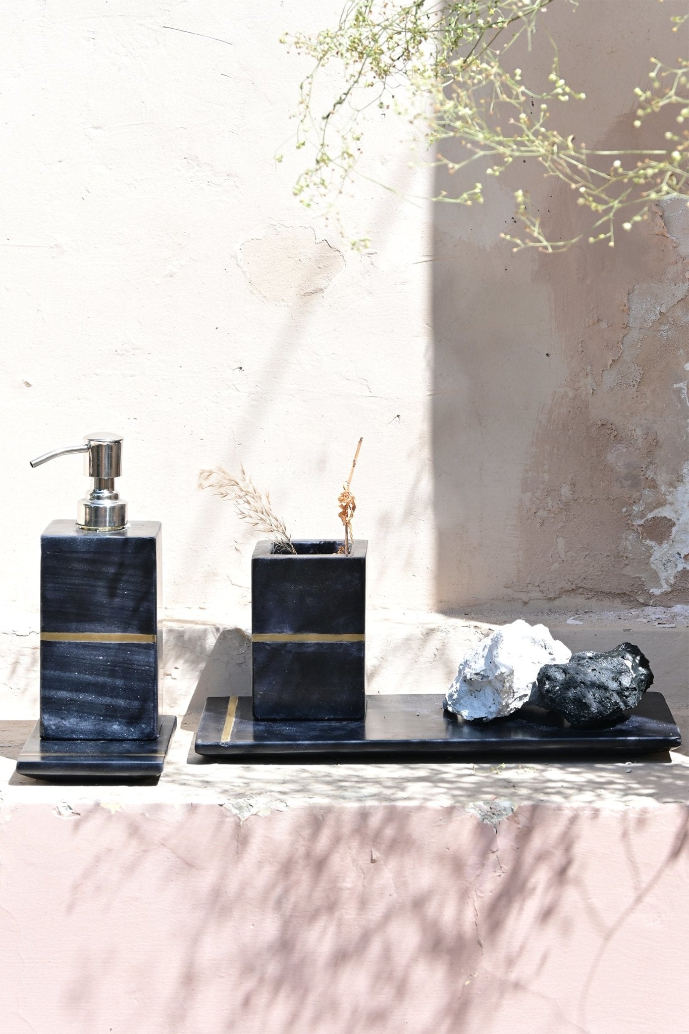STARLIGHT BLACK MARBLE BATHROOM SET - ART AVENUE