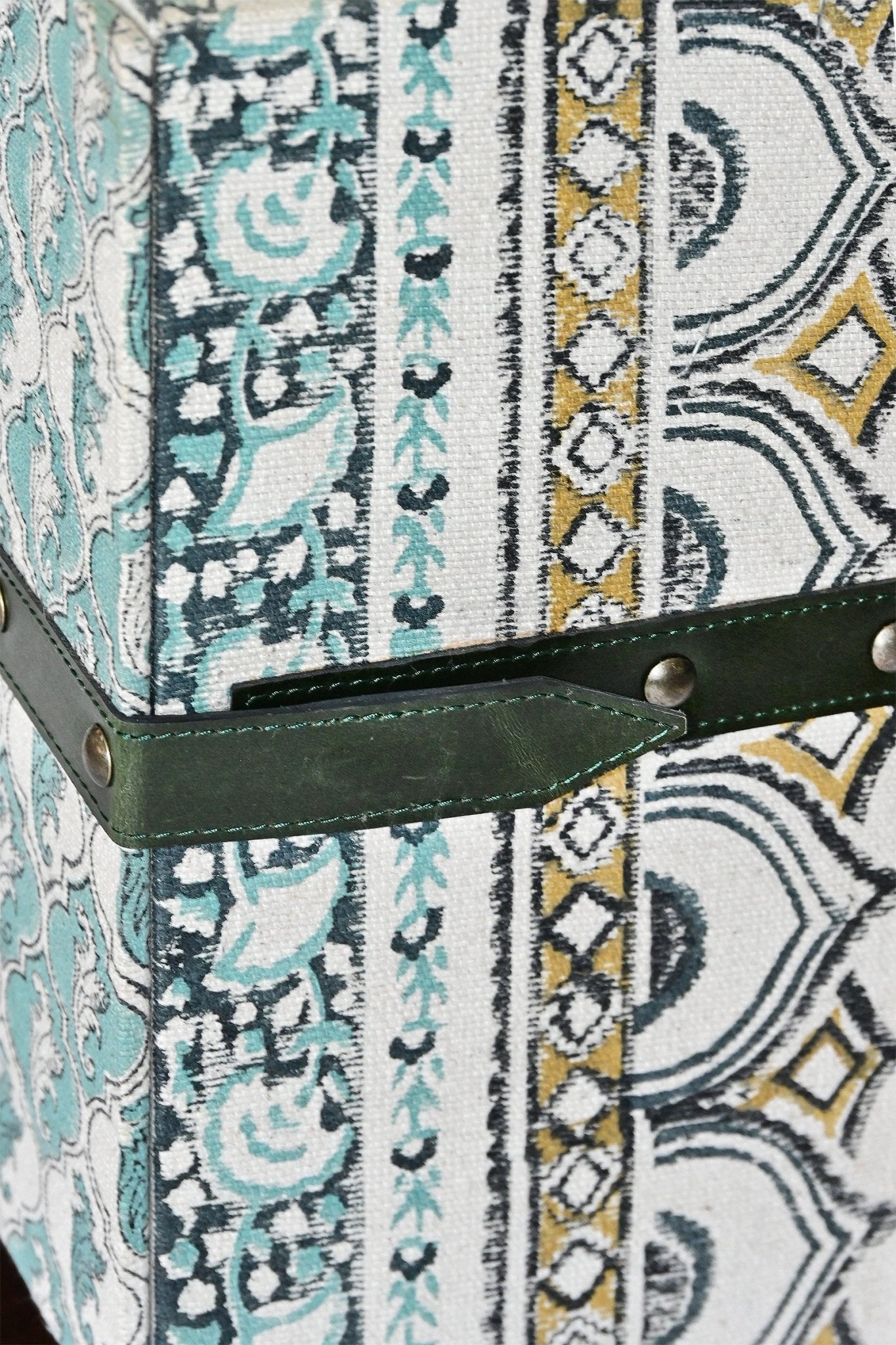 AQUA - COTTON PRINTED WALL CABINET - ART AVENUE