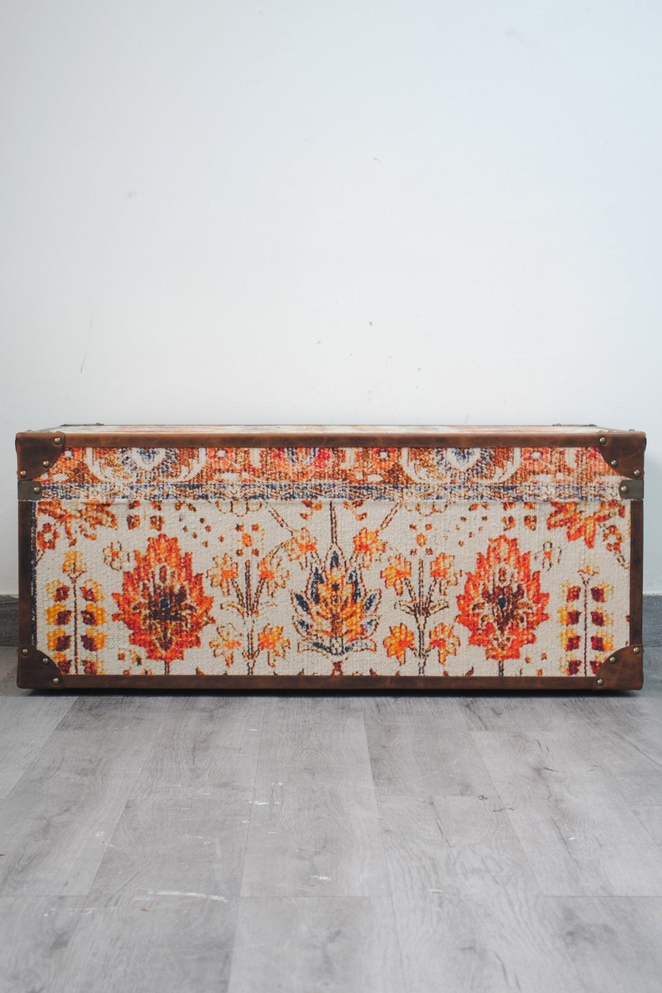 TERRAIN - TRUNK - ART AVENUE