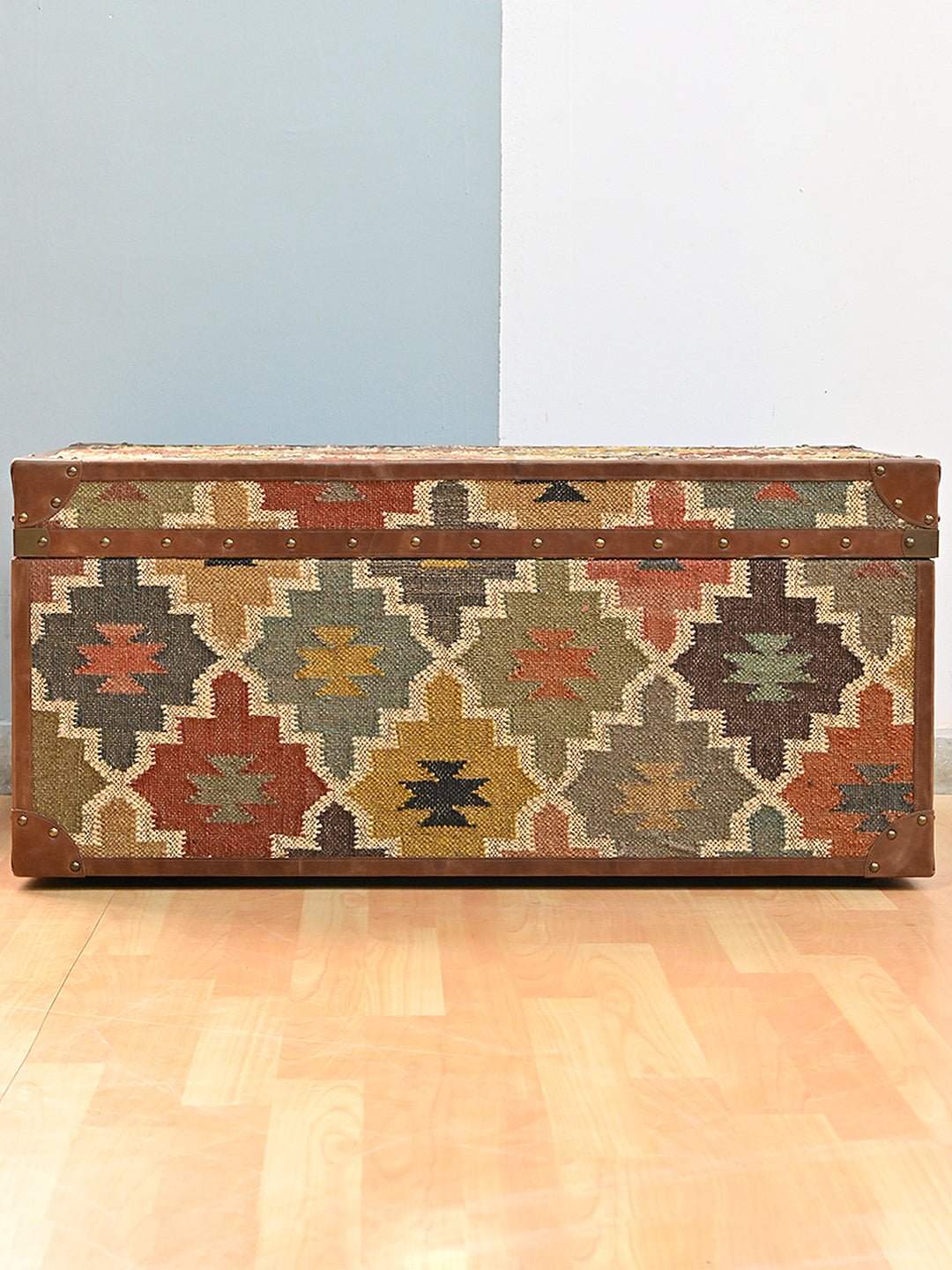 ELITE KILIM TRUNK/TABLE WITH LEATHER - ART AVENUE