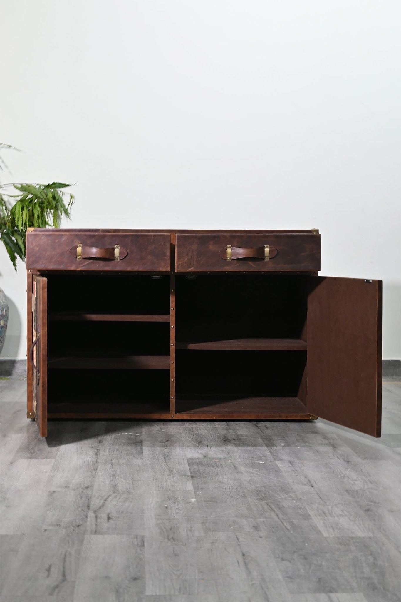 ZENOBIA CHEST OF DRAWERS - KILIM AND LEATHER - ART AVENUE