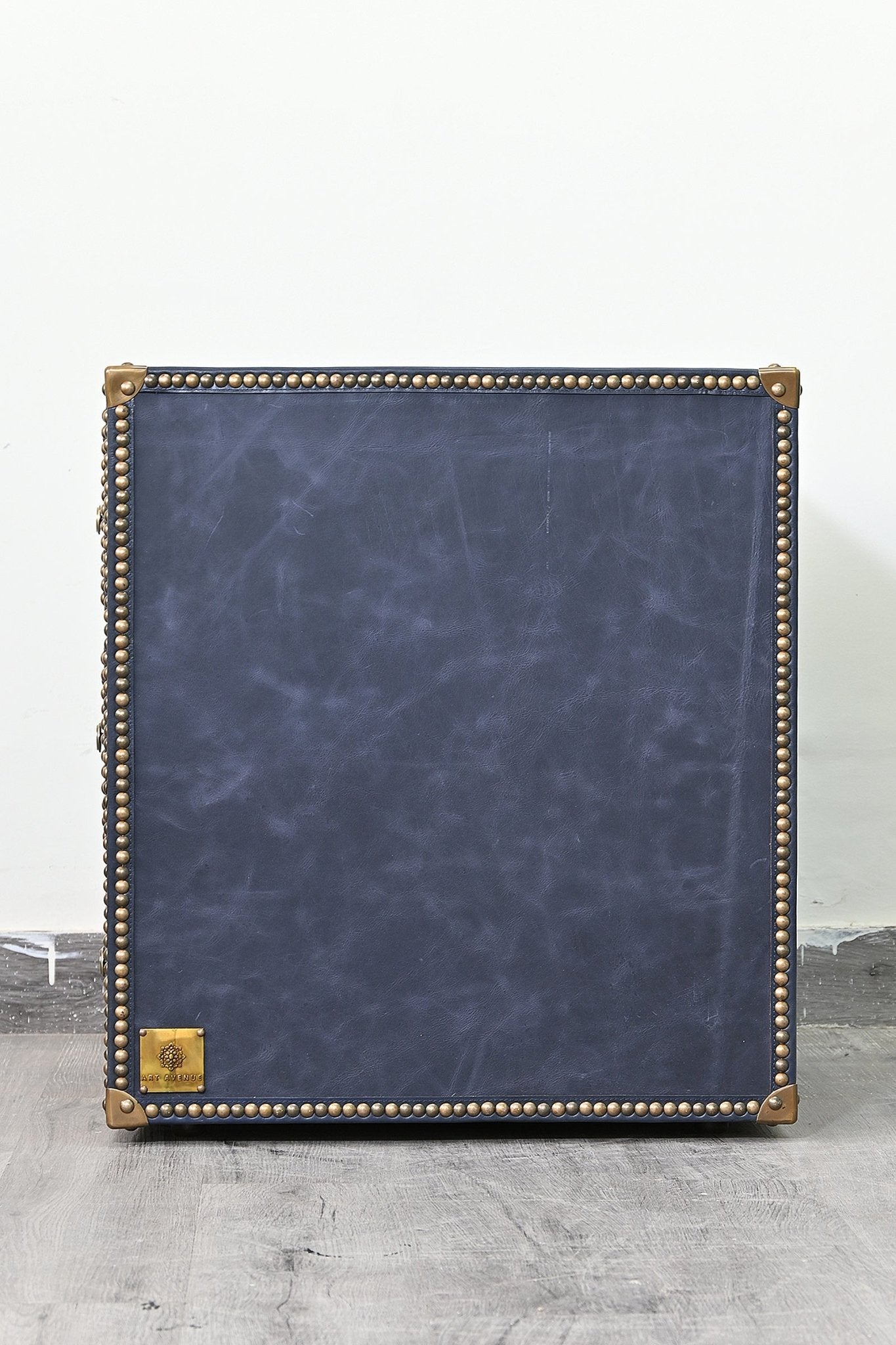 AMY - CHEST OF DRAWERS - LEATHER - ART AVENUE