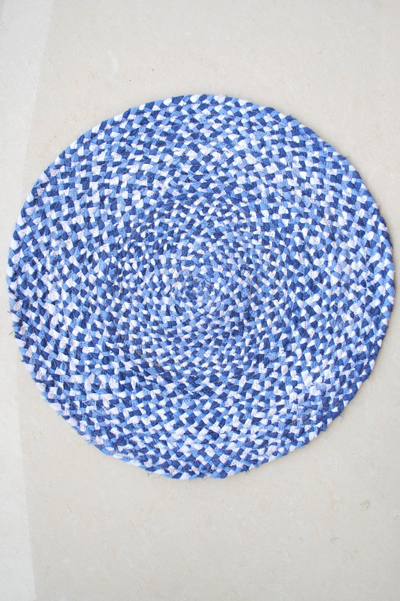 LINARIA - ROUND JUTE RUG - ART AVENUE