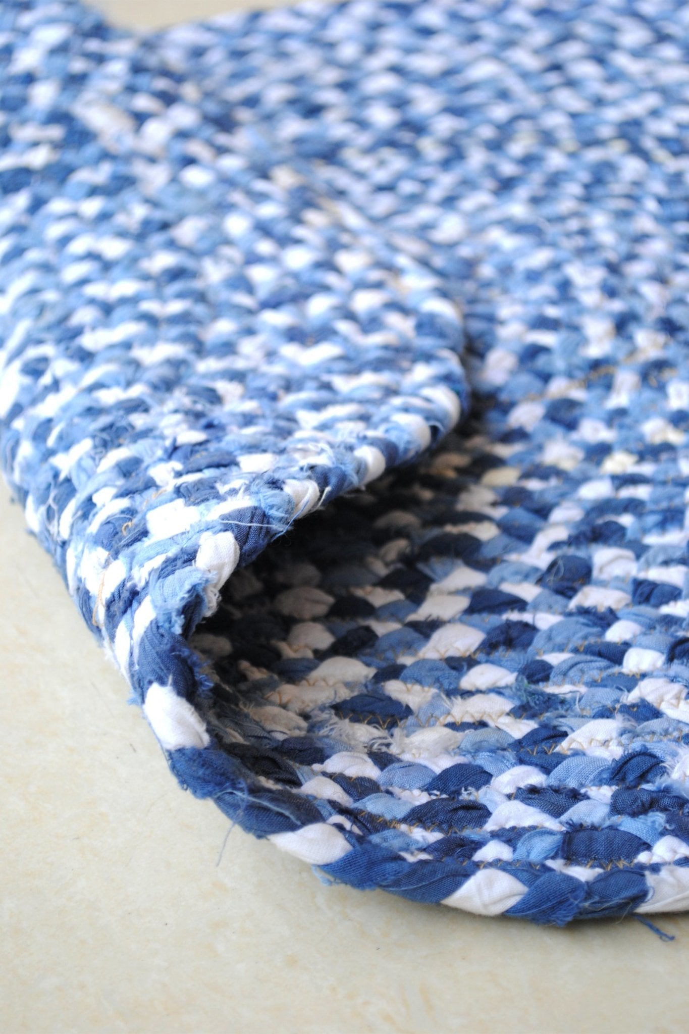 LINARIA - ROUND JUTE RUG - ART AVENUE