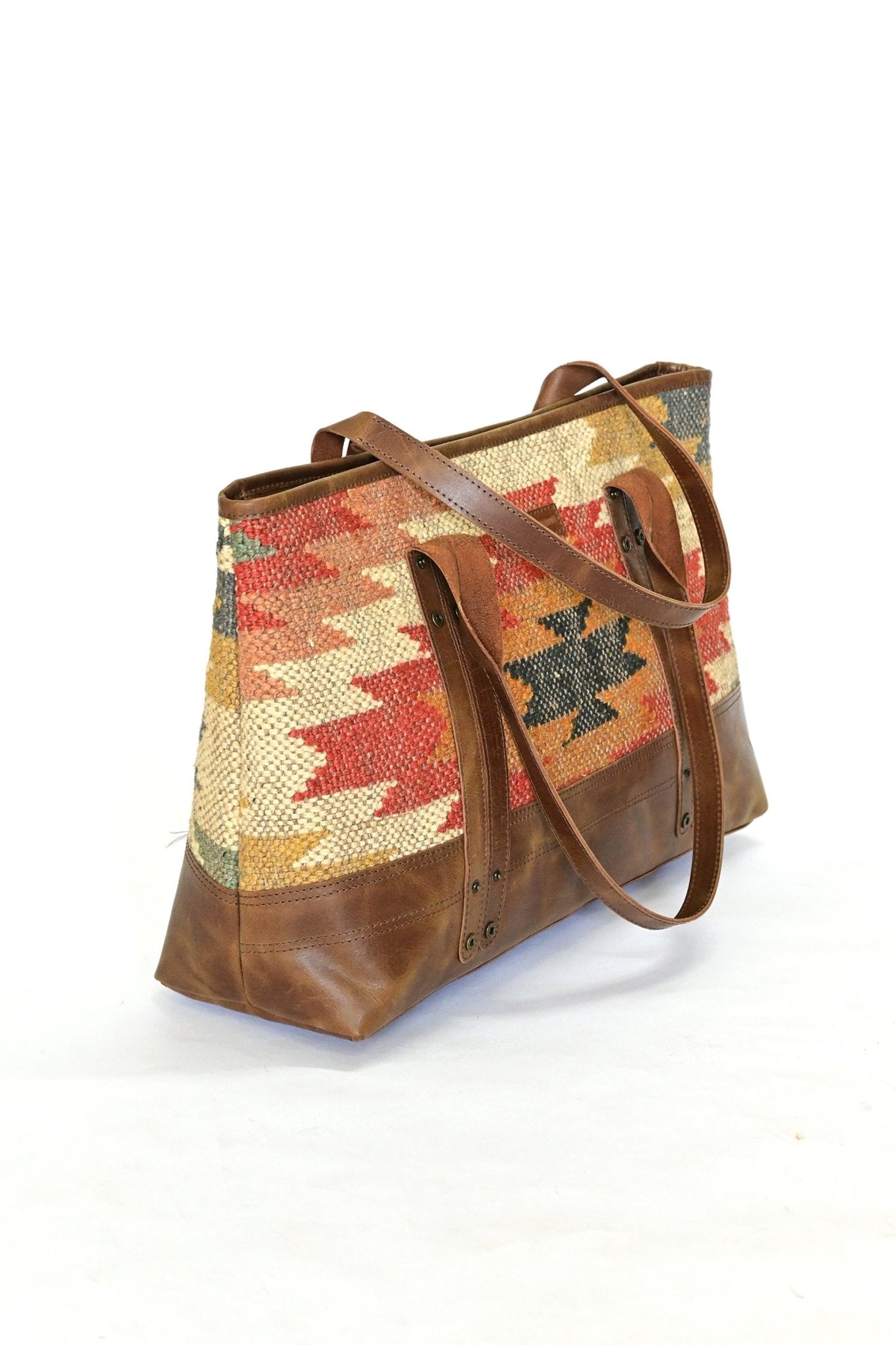 ALPINE - KILIM and LEATHER BAG - ART AVENUE