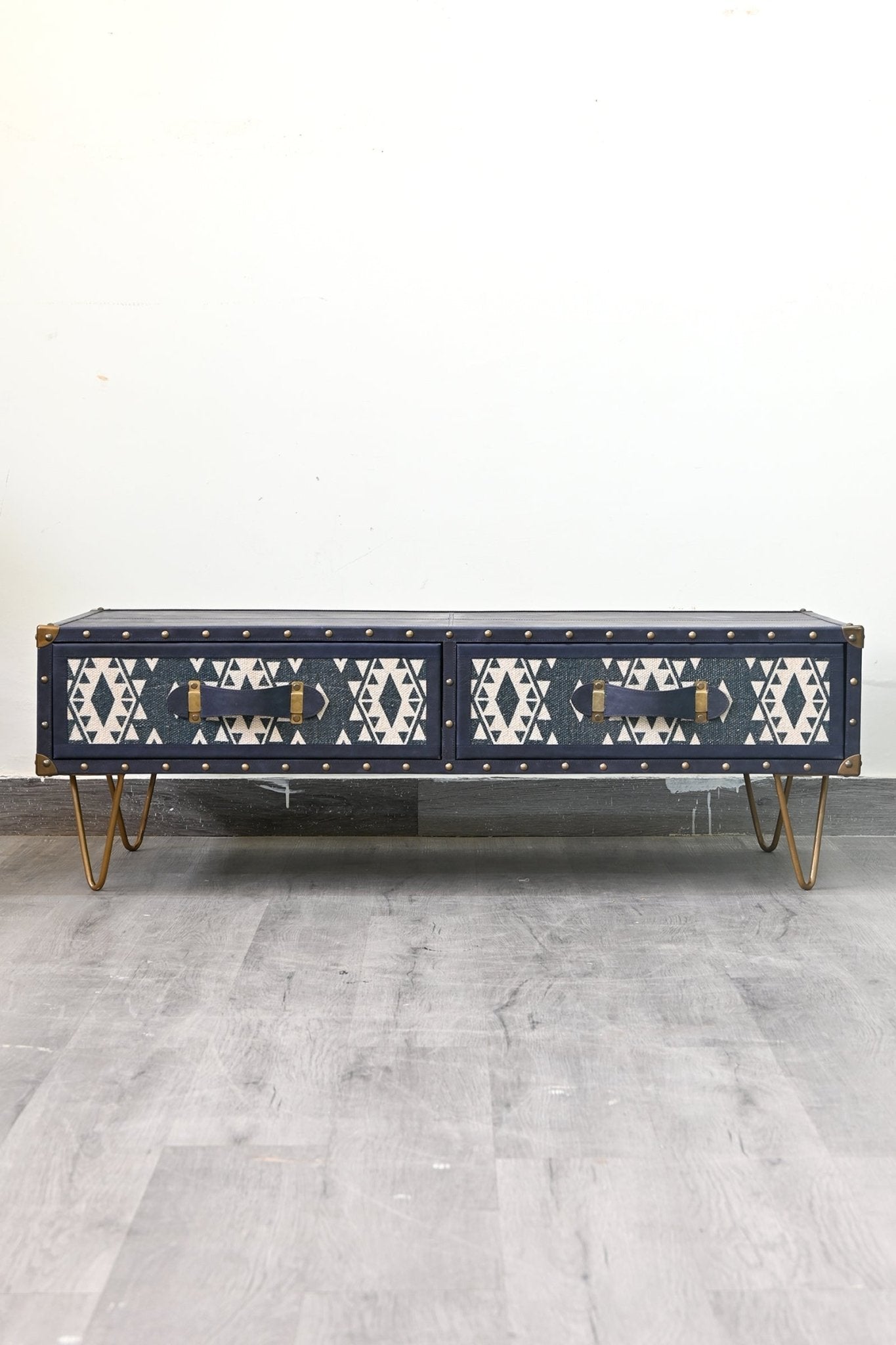 SKY COFFEE TABLE IN LEATHER WITH METAL LEGS - ART AVENUE