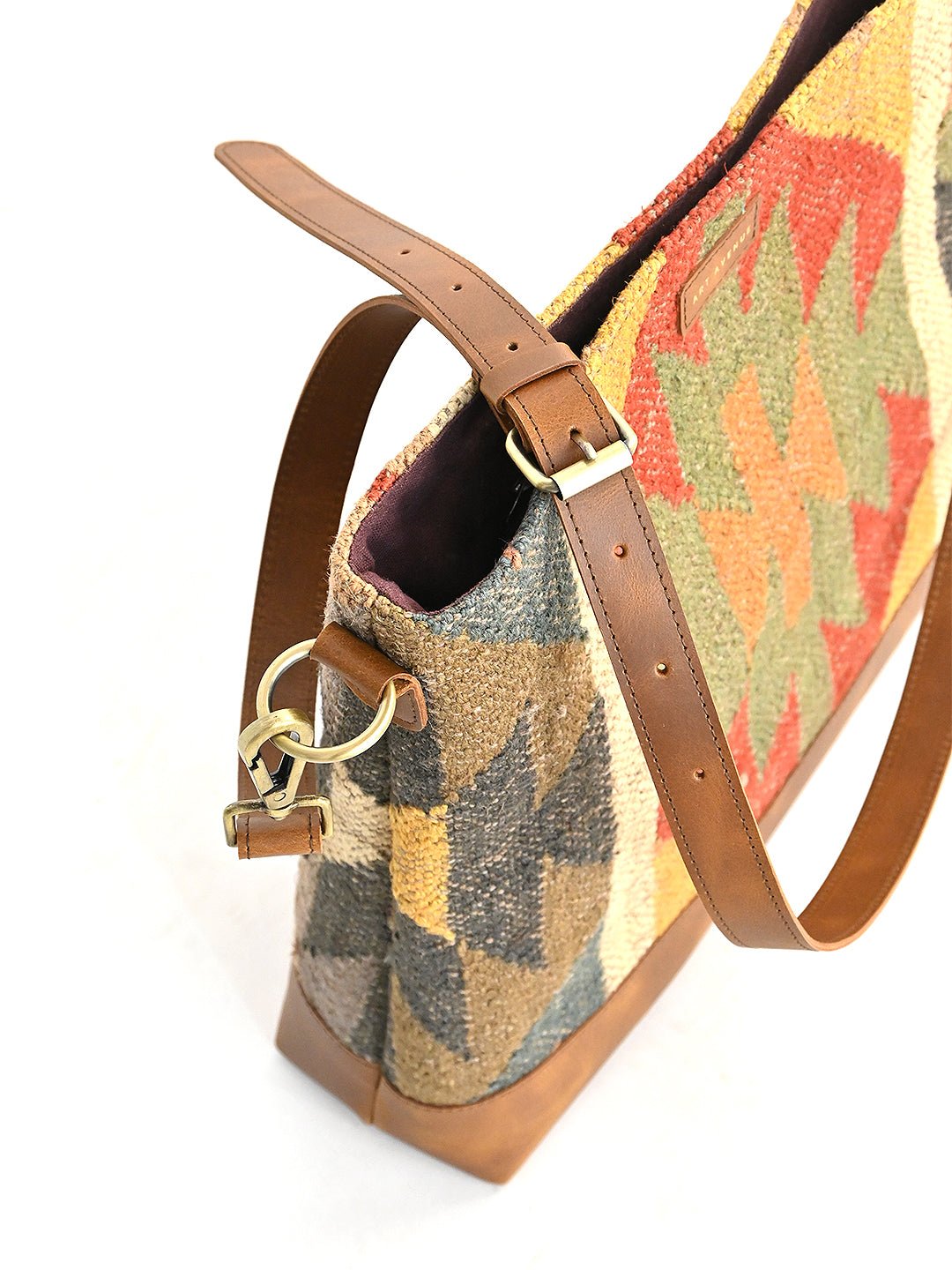 DAVINA - KILIM & LEATHER CROSS BODY SLING BAG - ART AVENUE
