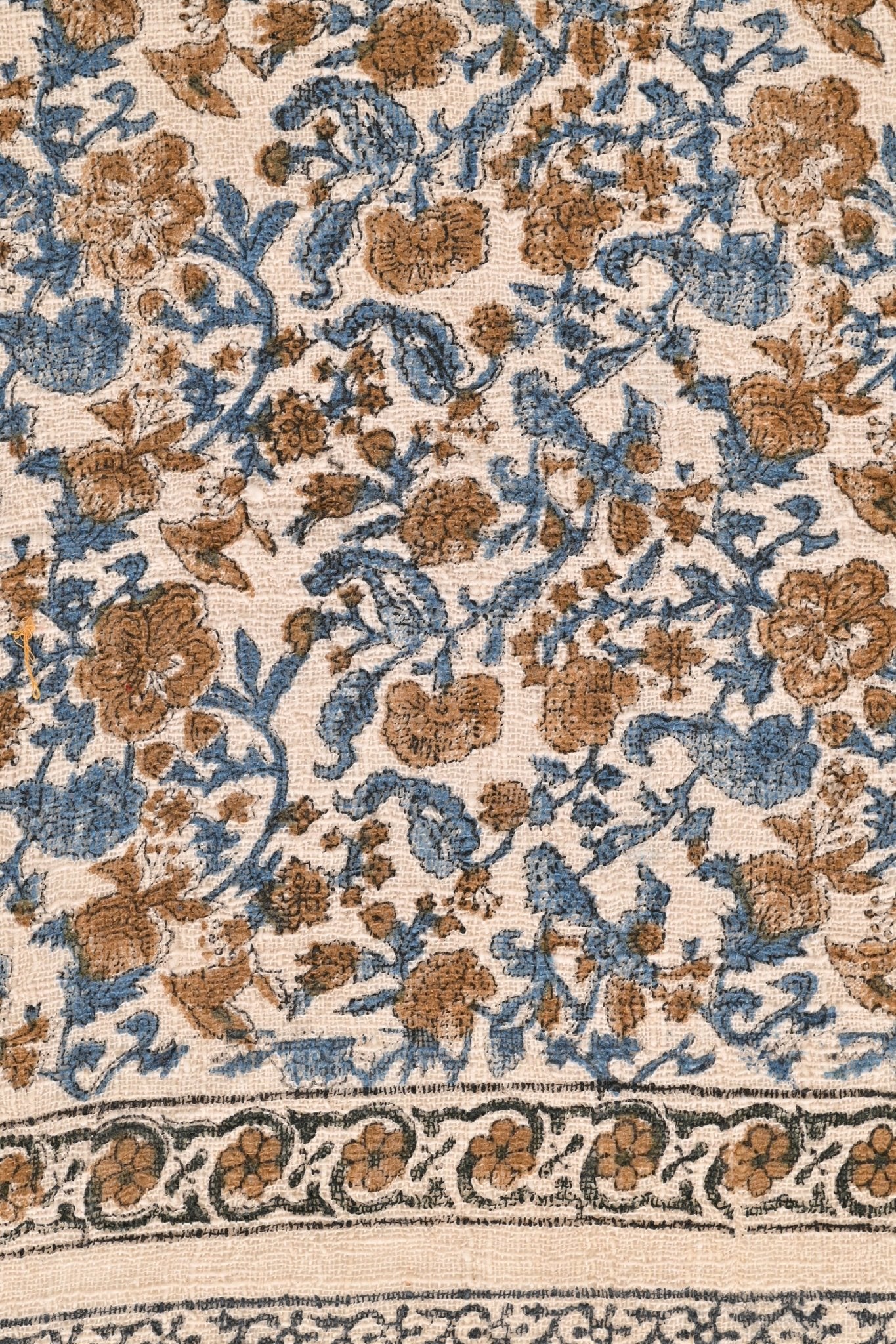 SAINT- THROWS - ART AVENUE