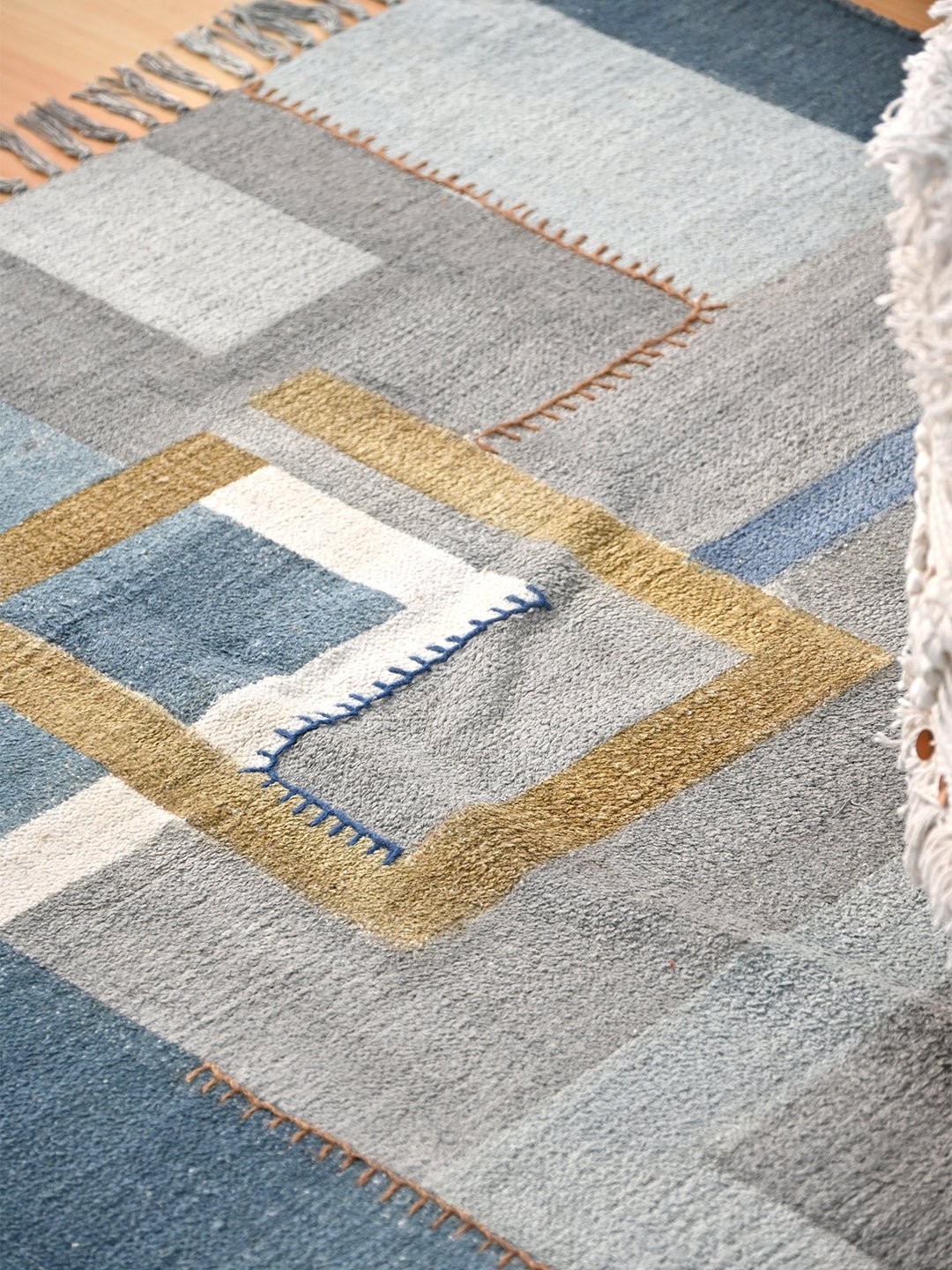 PINE - PRINTED RUG - ART AVENUE