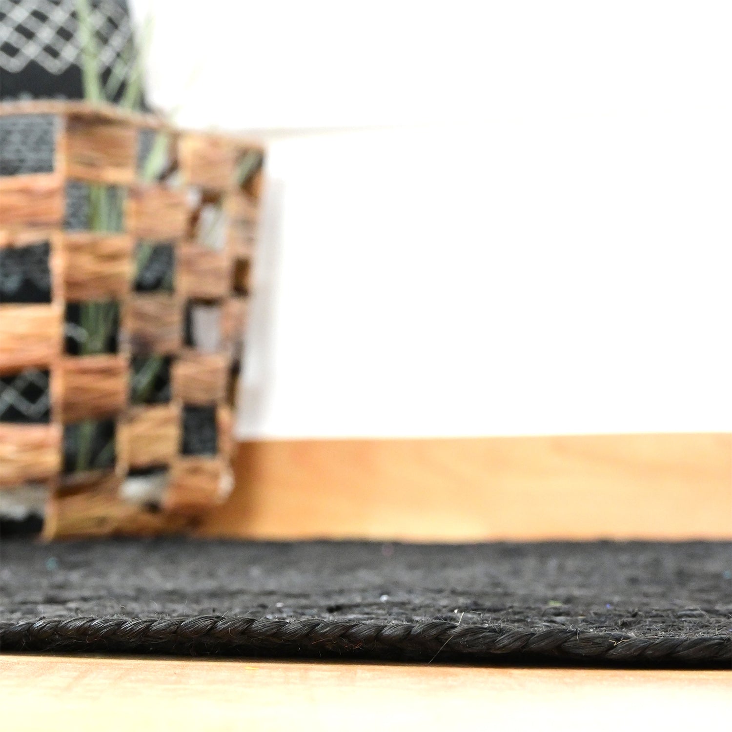 STATIC - ROUND JUTE RUG - ART AVENUE