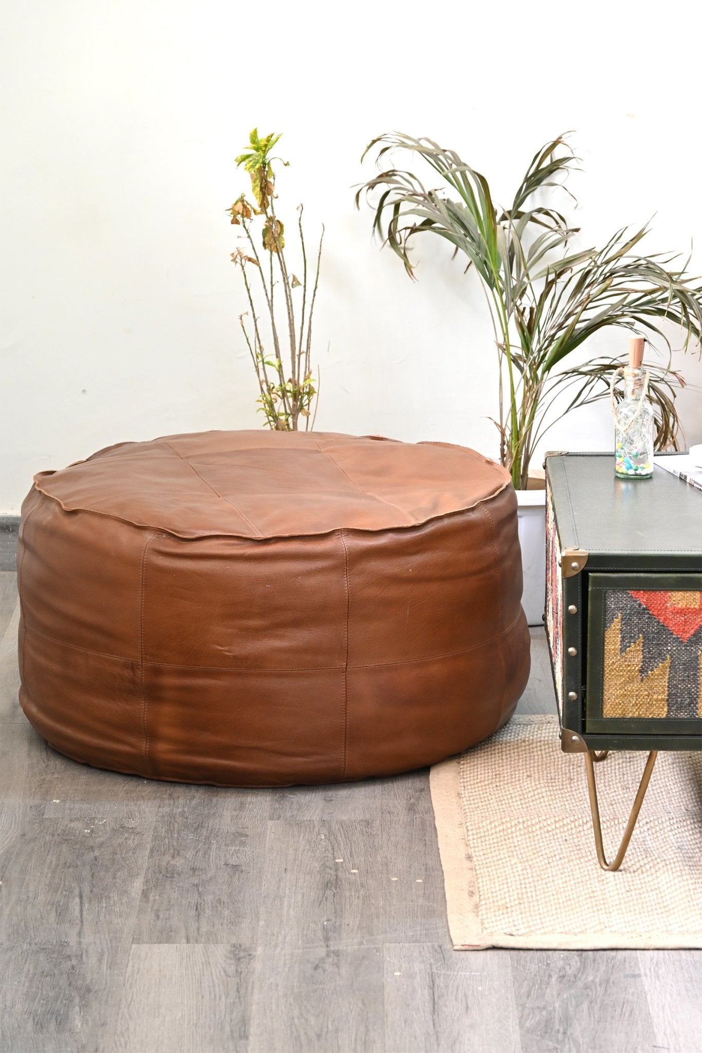 ALASKA- CIRCULAR LEATHER POUF - ART AVENUE