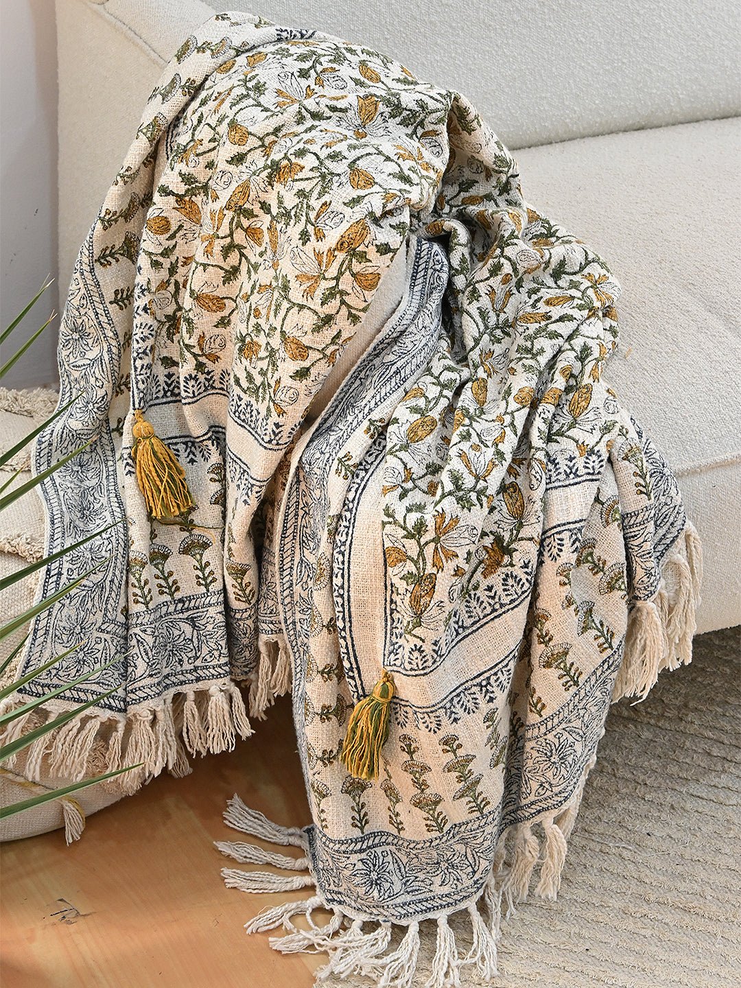 CHARTREUSE - BLOCK PRINTED THROW - ART AVENUE