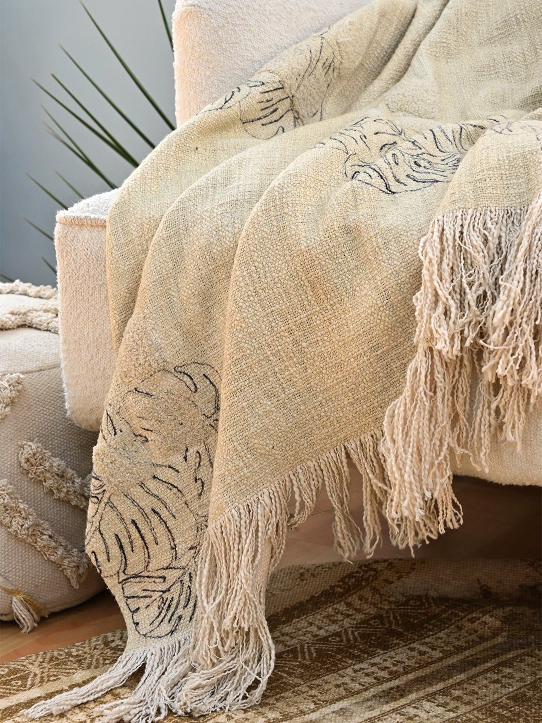 MONSTERA LEAF - PRINTED THROW - ART AVENUE