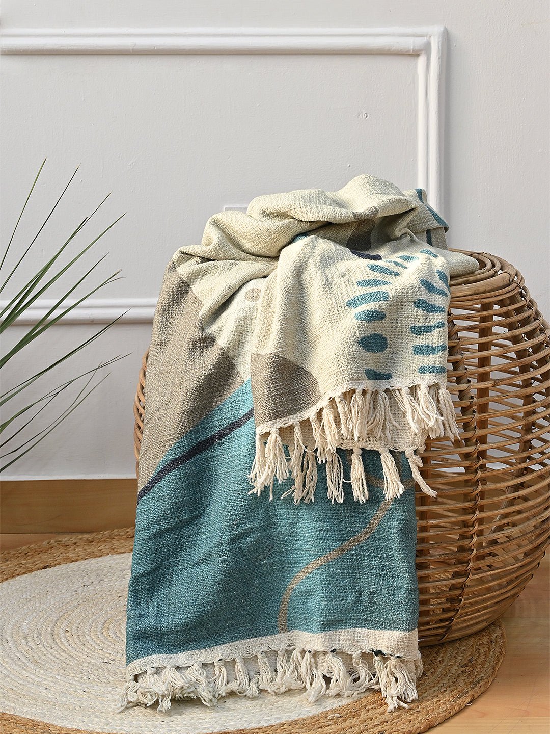 MARIANA - THROW - ART AVENUE