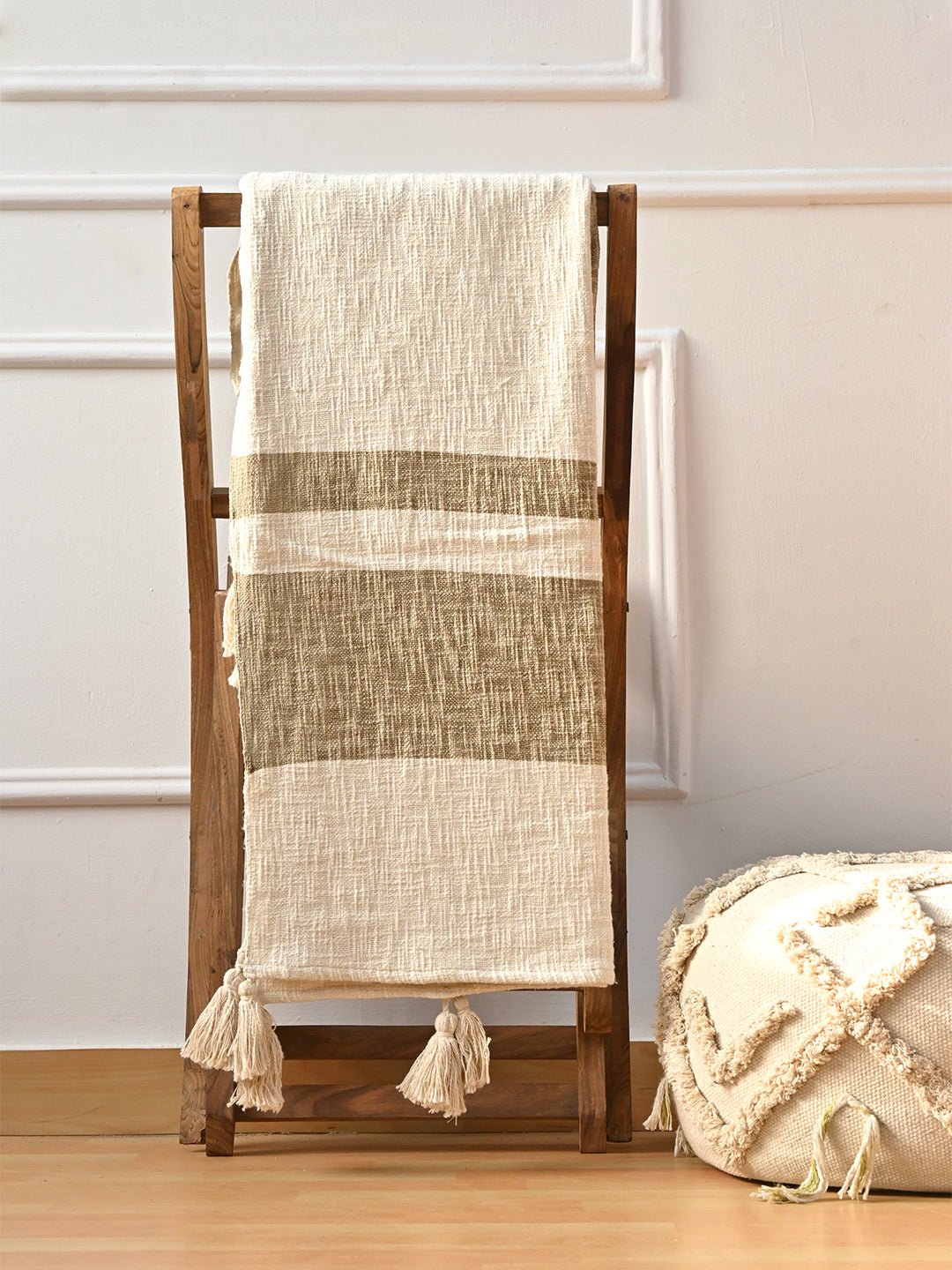 ACUTE - BLOCK PRINTED THROW - ART AVENUE