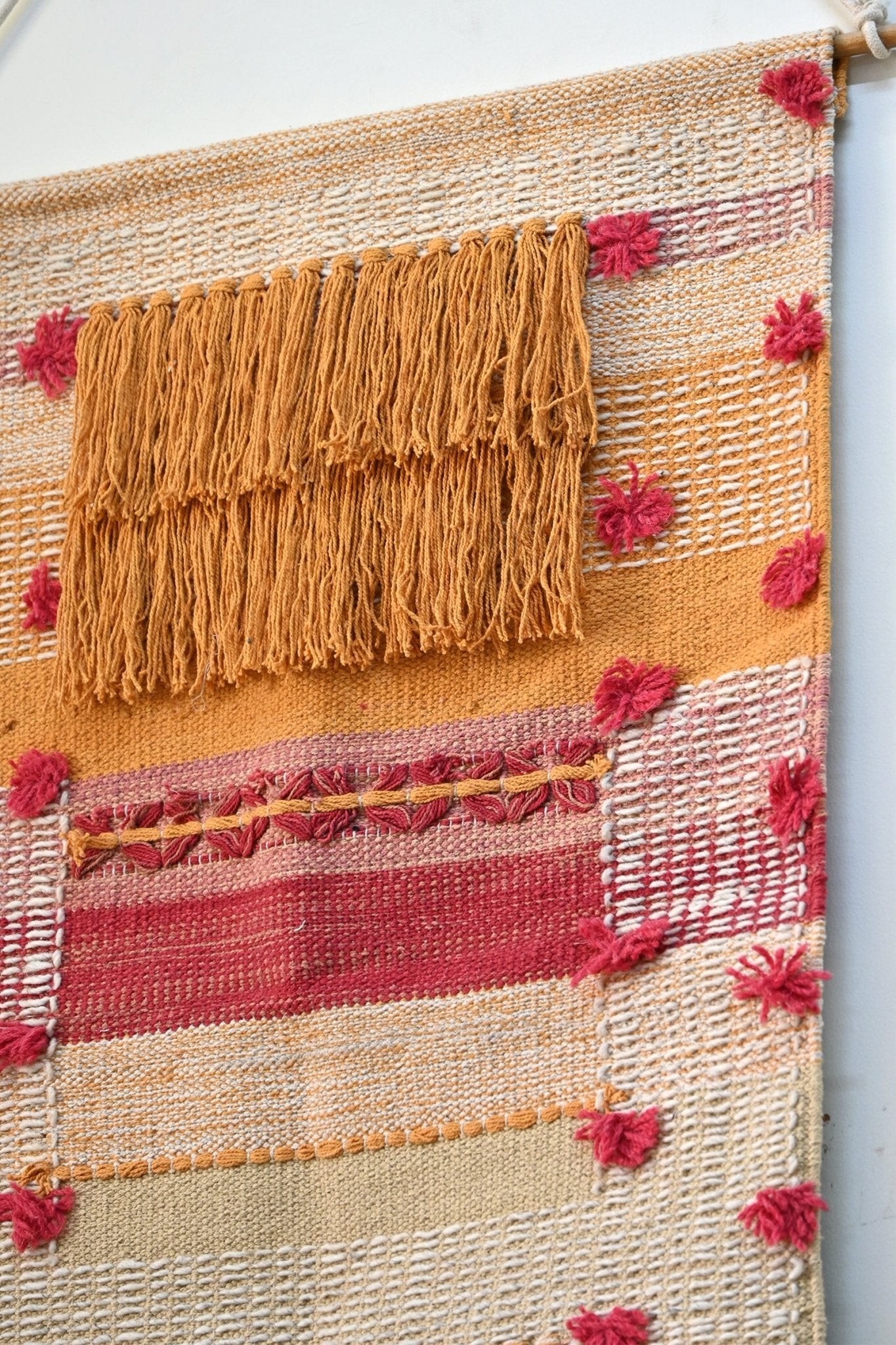 SUBTLE - WALL HANGING - ART AVENUE