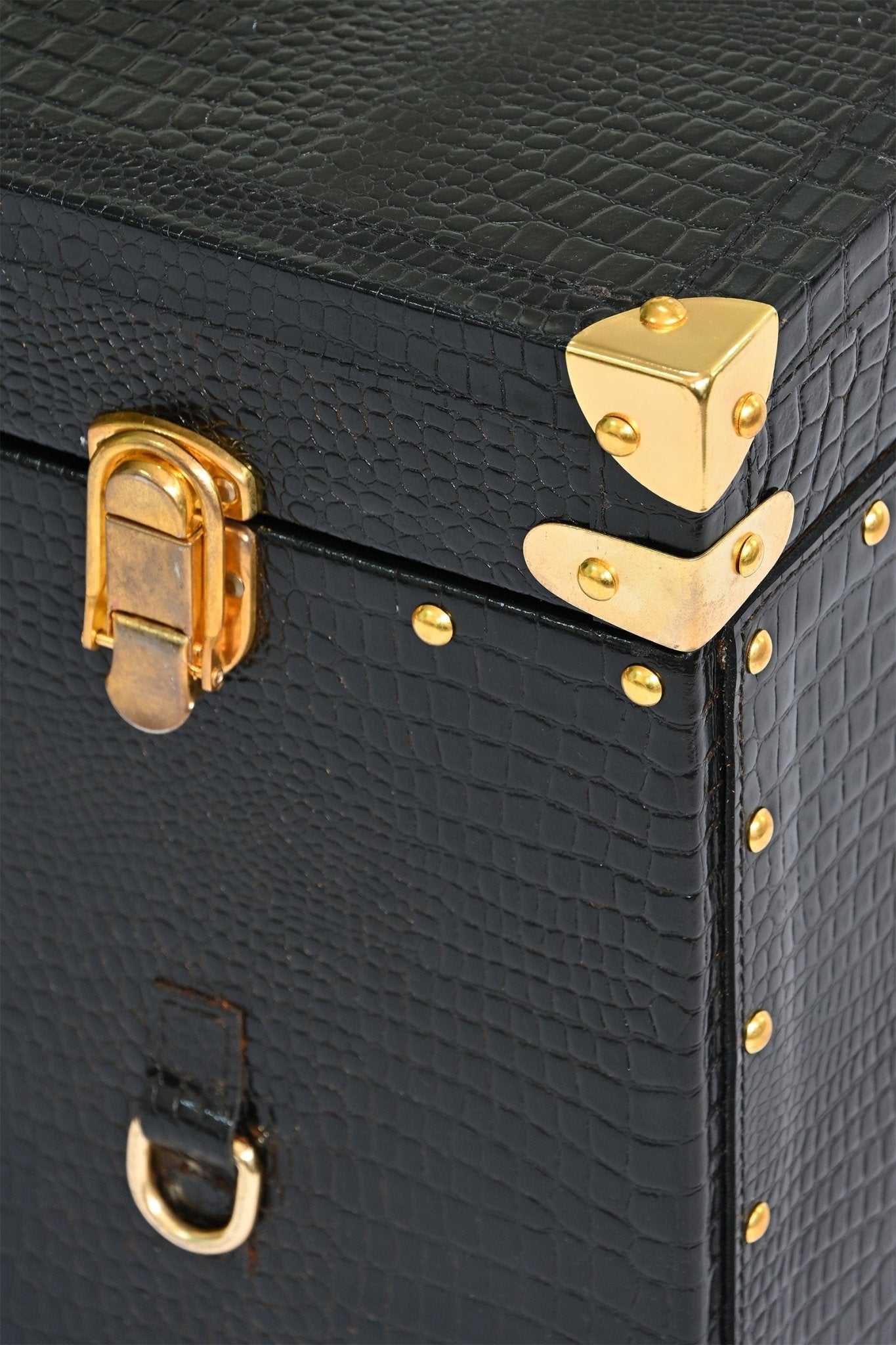 MILANO PORTABLE LEATHER BAR CABINET - ART AVENUE