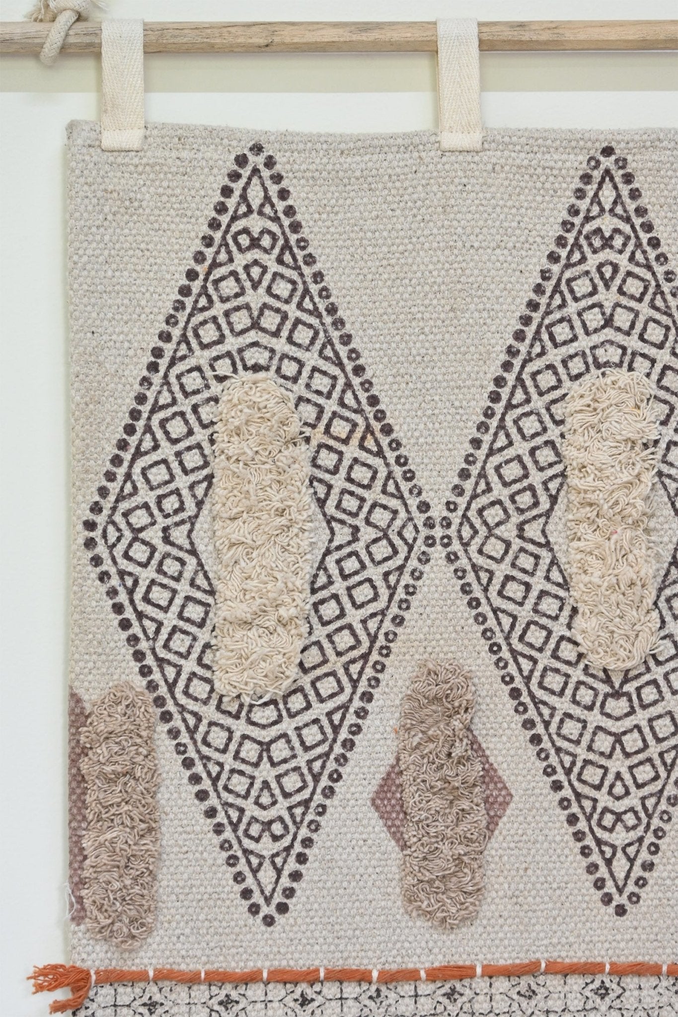 RARE - WALL HANGING - ART AVENUE