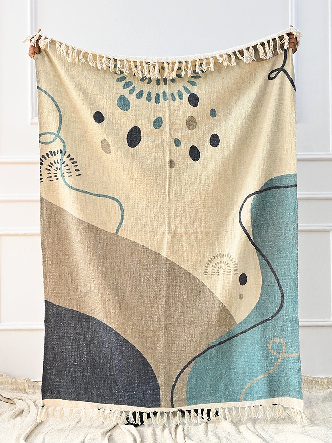 MARIANA - THROW - ART AVENUE