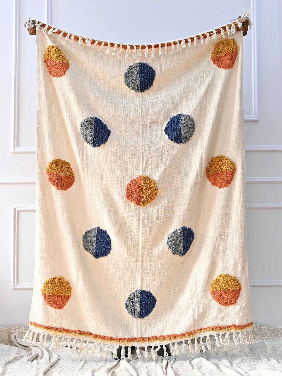 BALL OF SHADES - THROW - ART AVENUE