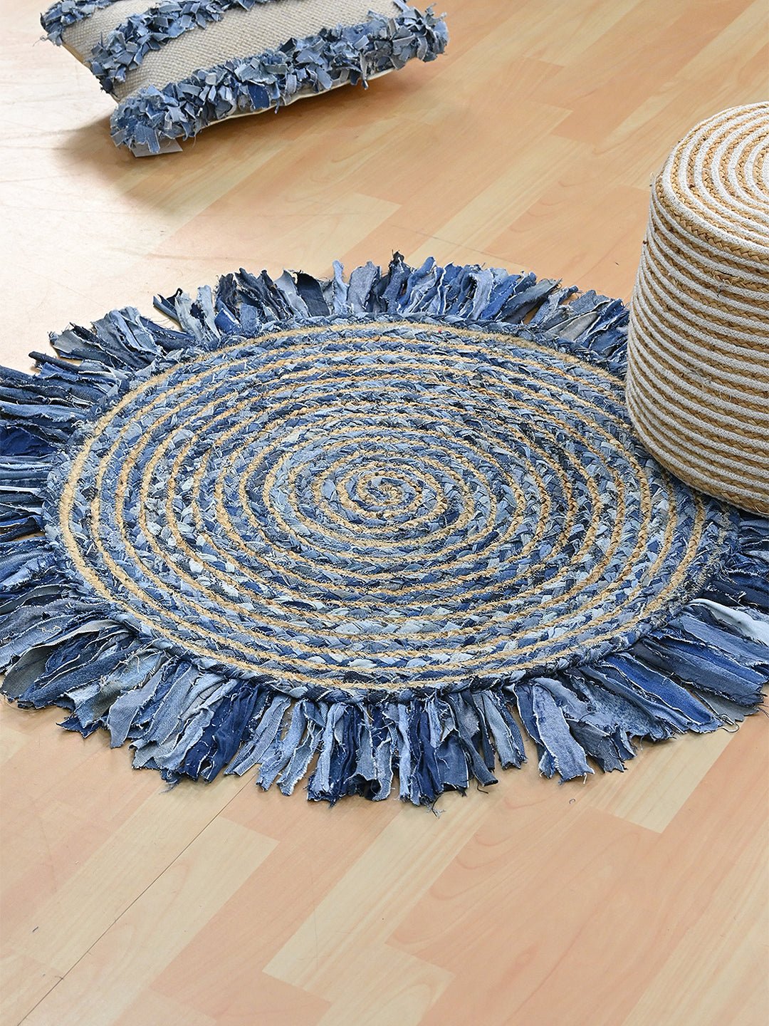 ABHAY - ROUND DENIM JUTE RUG