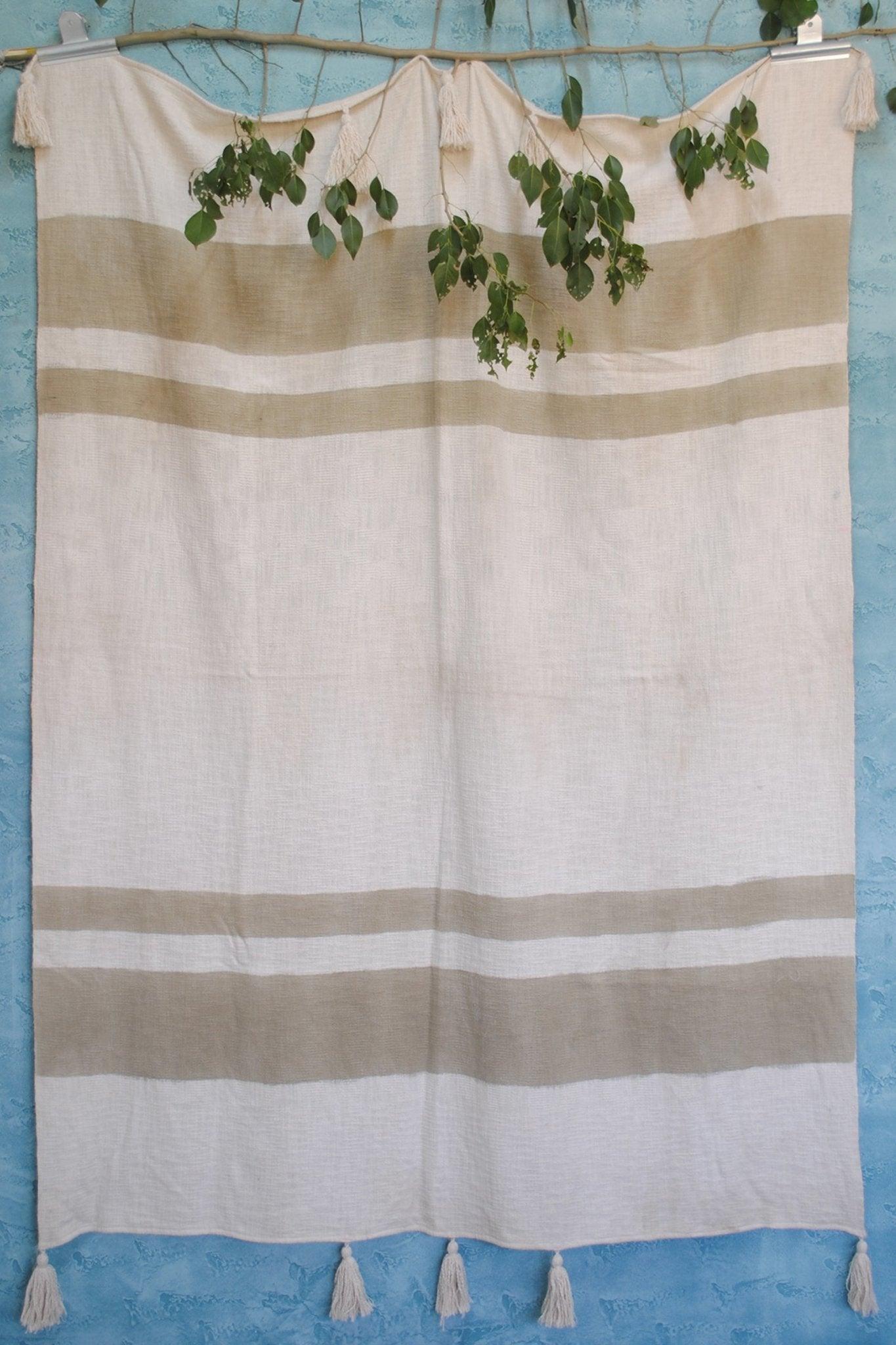 ACUTE - BLOCK PRINTED THROW - ART AVENUE